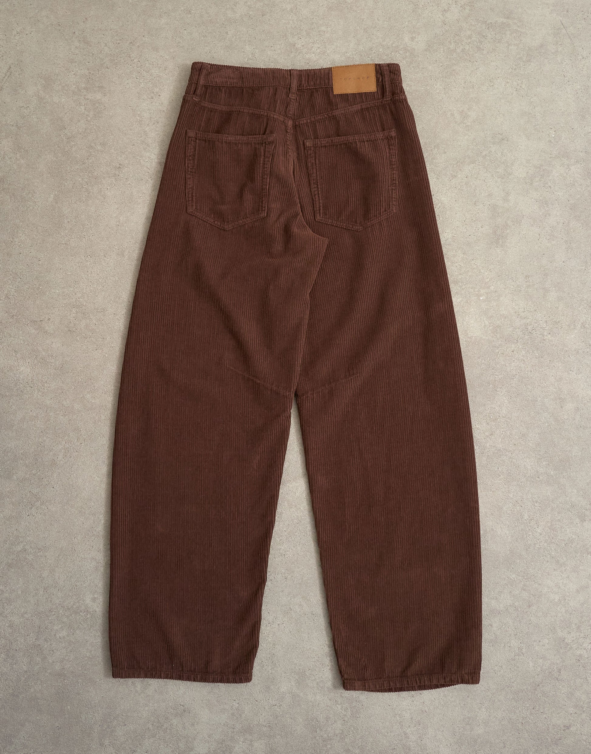 Topshop Barrel mid rise jean in chocolate cord