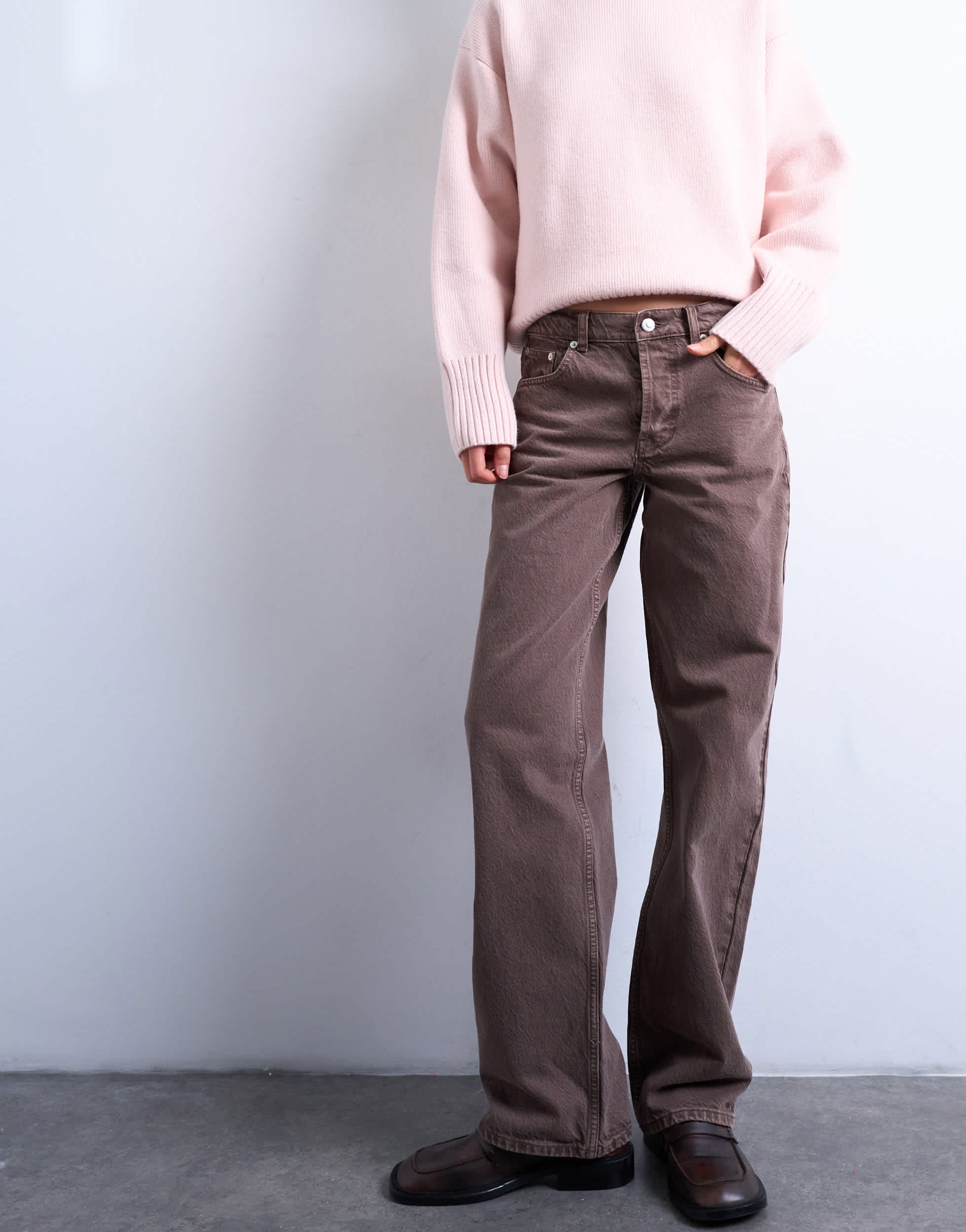 Topshop Ember low rise straight leg jean in otter