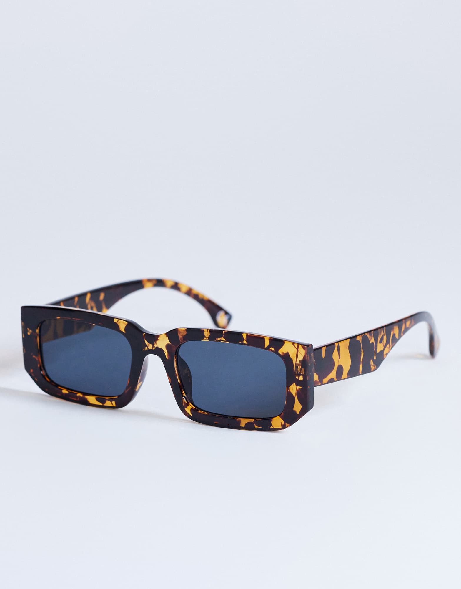 Topshop Milan rectangle sunglasses in tortoise
