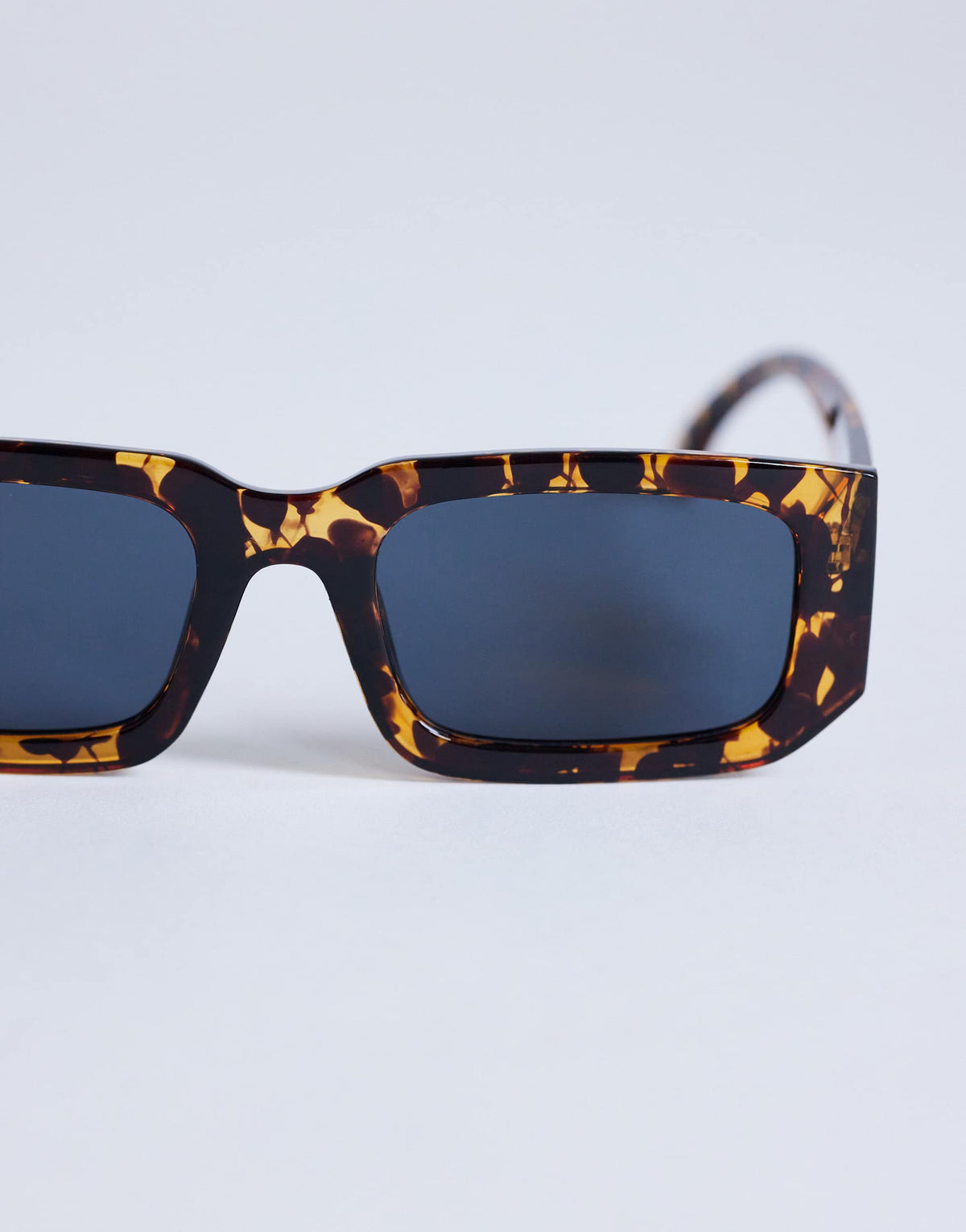 Topshop Milan rectangle sunglasses in tortoise