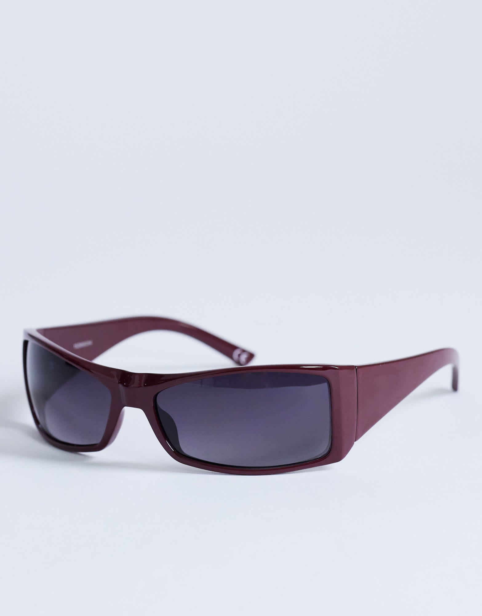 Topshop Ibiza wrapround rectangle sunglasses in burgundy