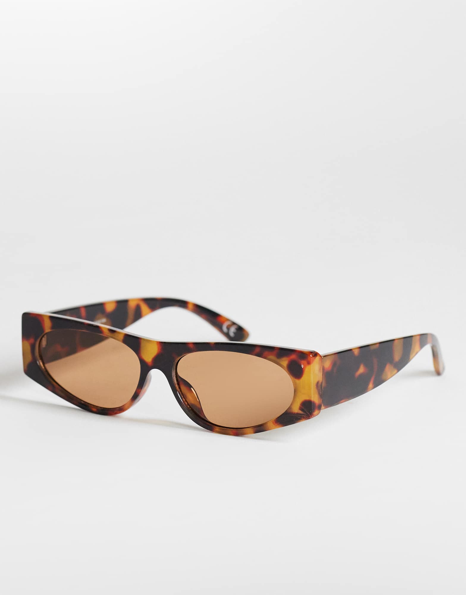 Topshop Mykonos cat eye sunglasses in tortoise