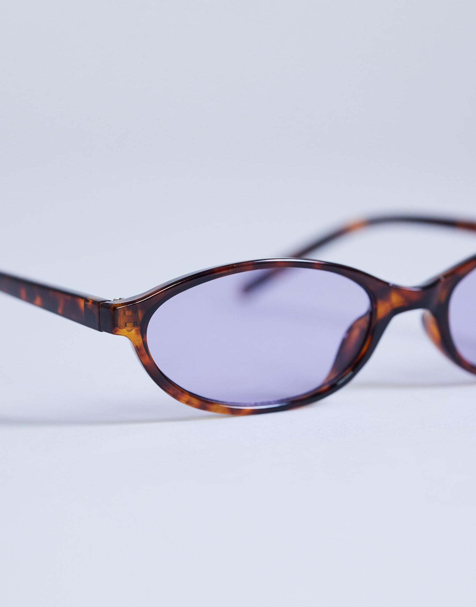 Topshop Lanzarote oval sunglasses in tortoise