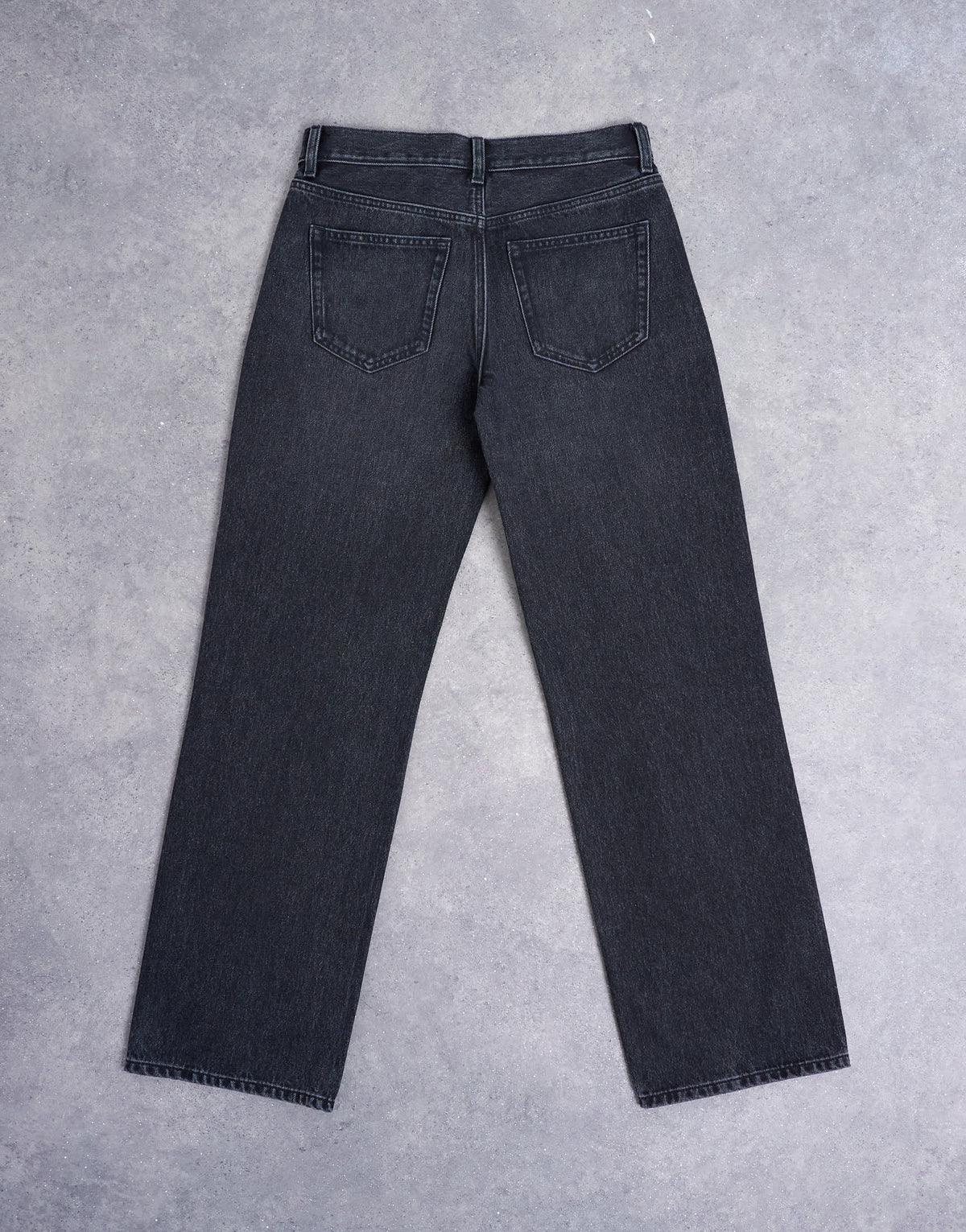Topshop Ember low rise relaxed straight leg jean in washed black