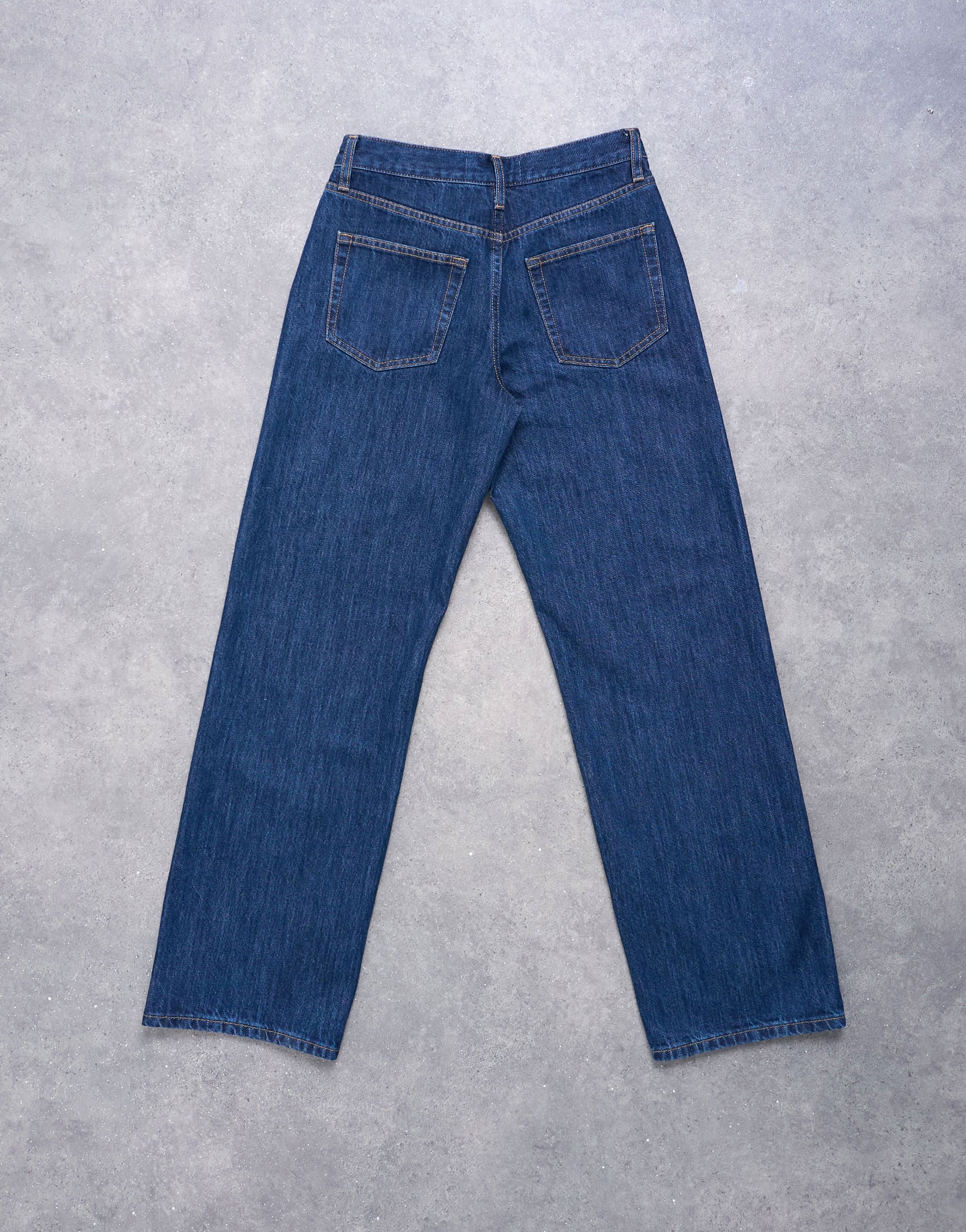 Topshop Ember low rise relaxed straight leg jean in indigo rinse
