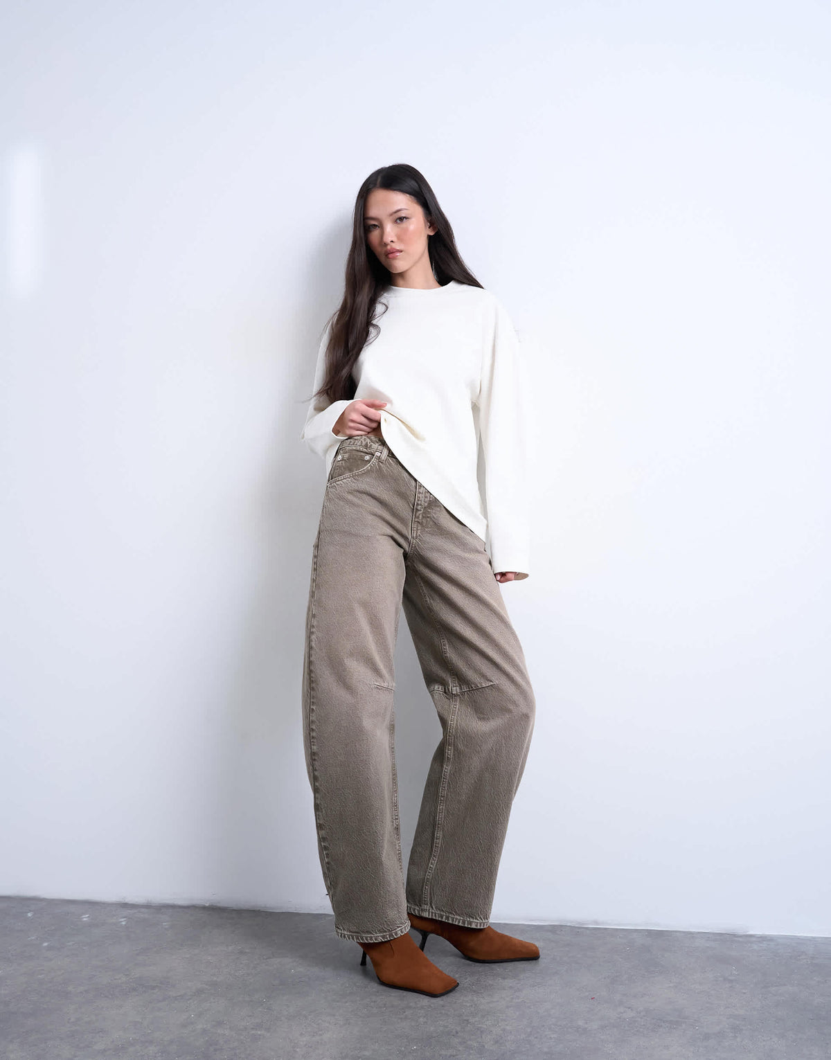 Topshop Barrel mid rise jean in pesto