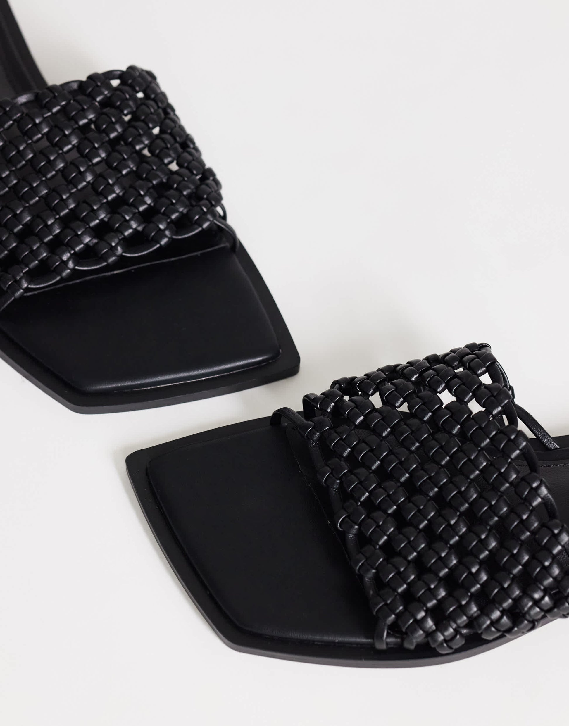 Topshop Eve woven flat sandal in black