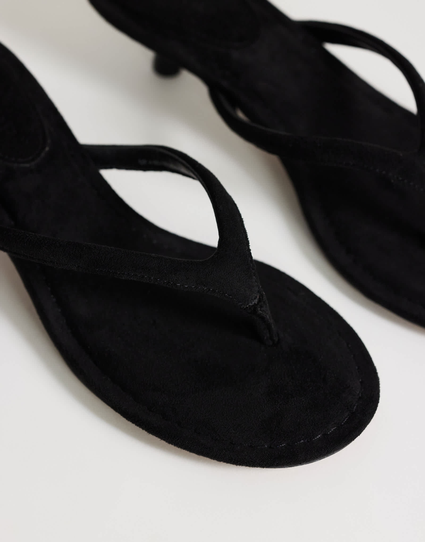 Topshop Axel toe thong mid heel sandal in black faux suede 