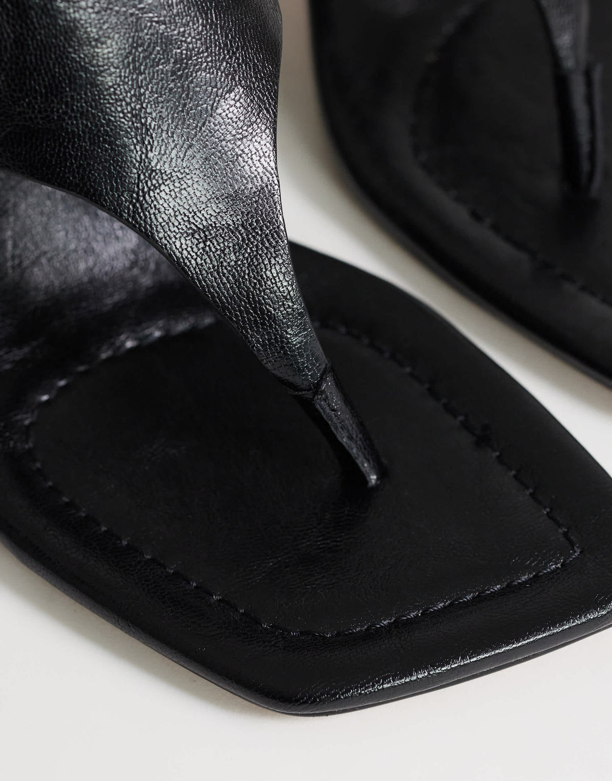 Topshop Elodie toe thong mid heeled mule in black