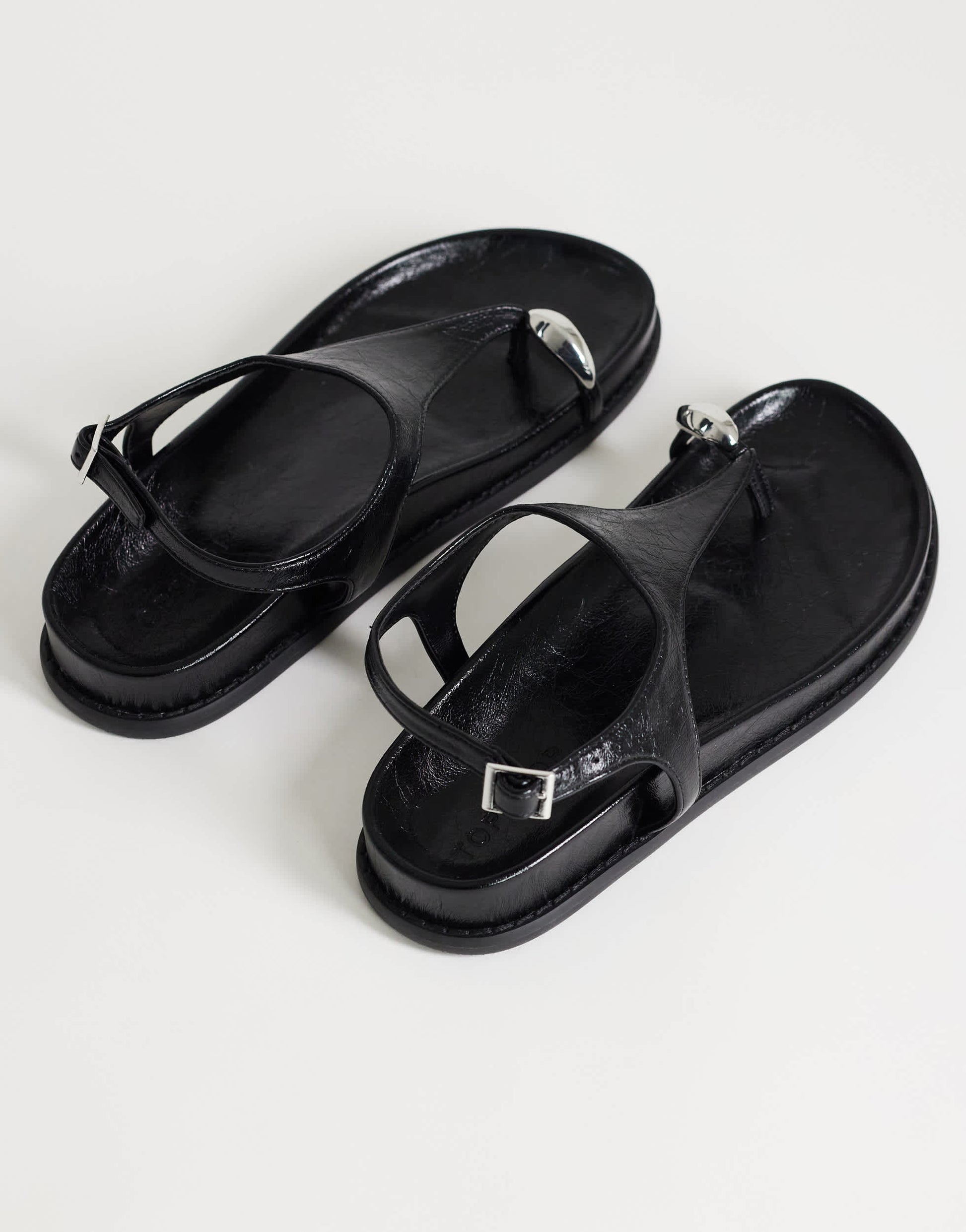 Topshop Elsie hardware footbed sandal in black