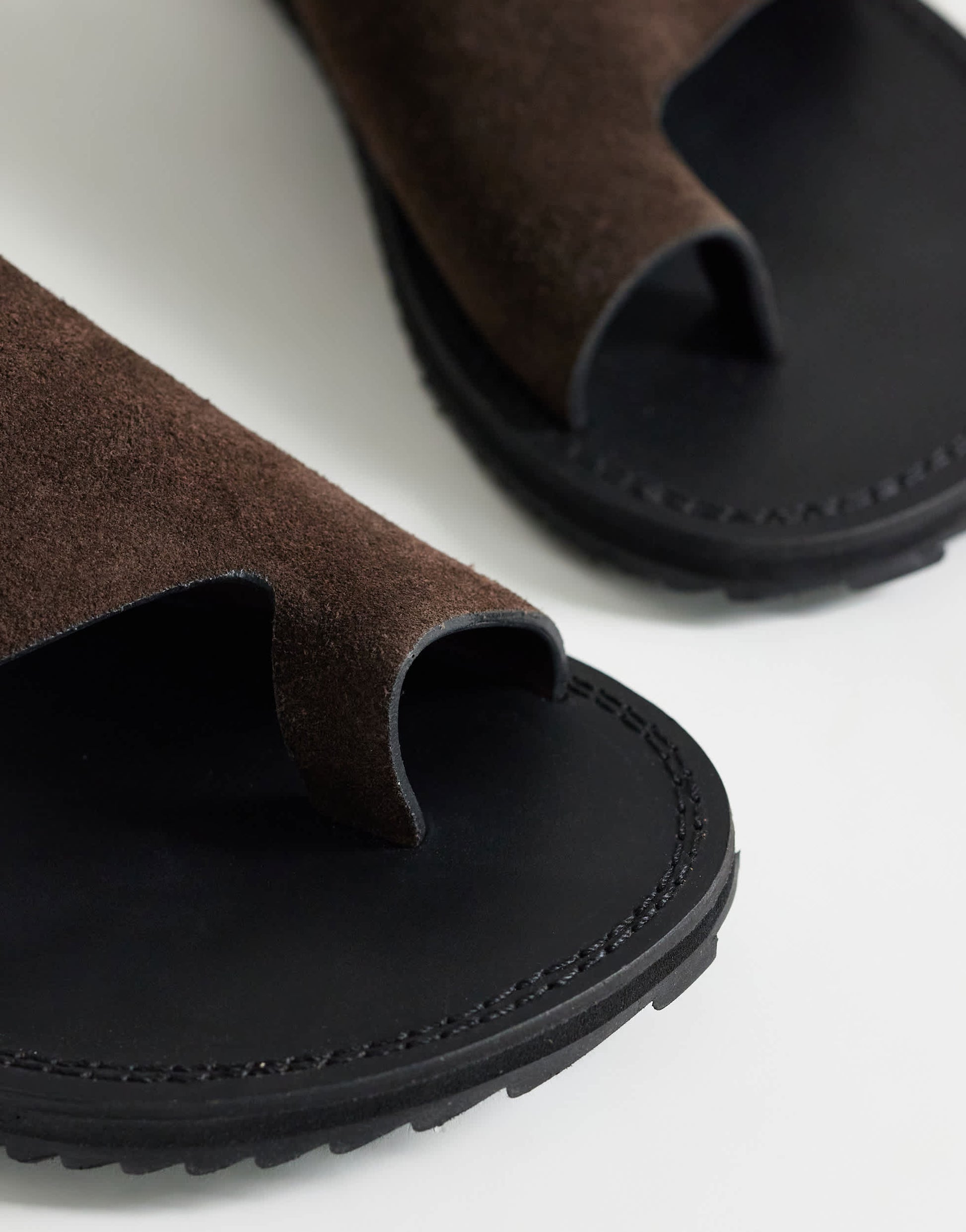 Topshop Ella leather toe loop sandal in chocolate 