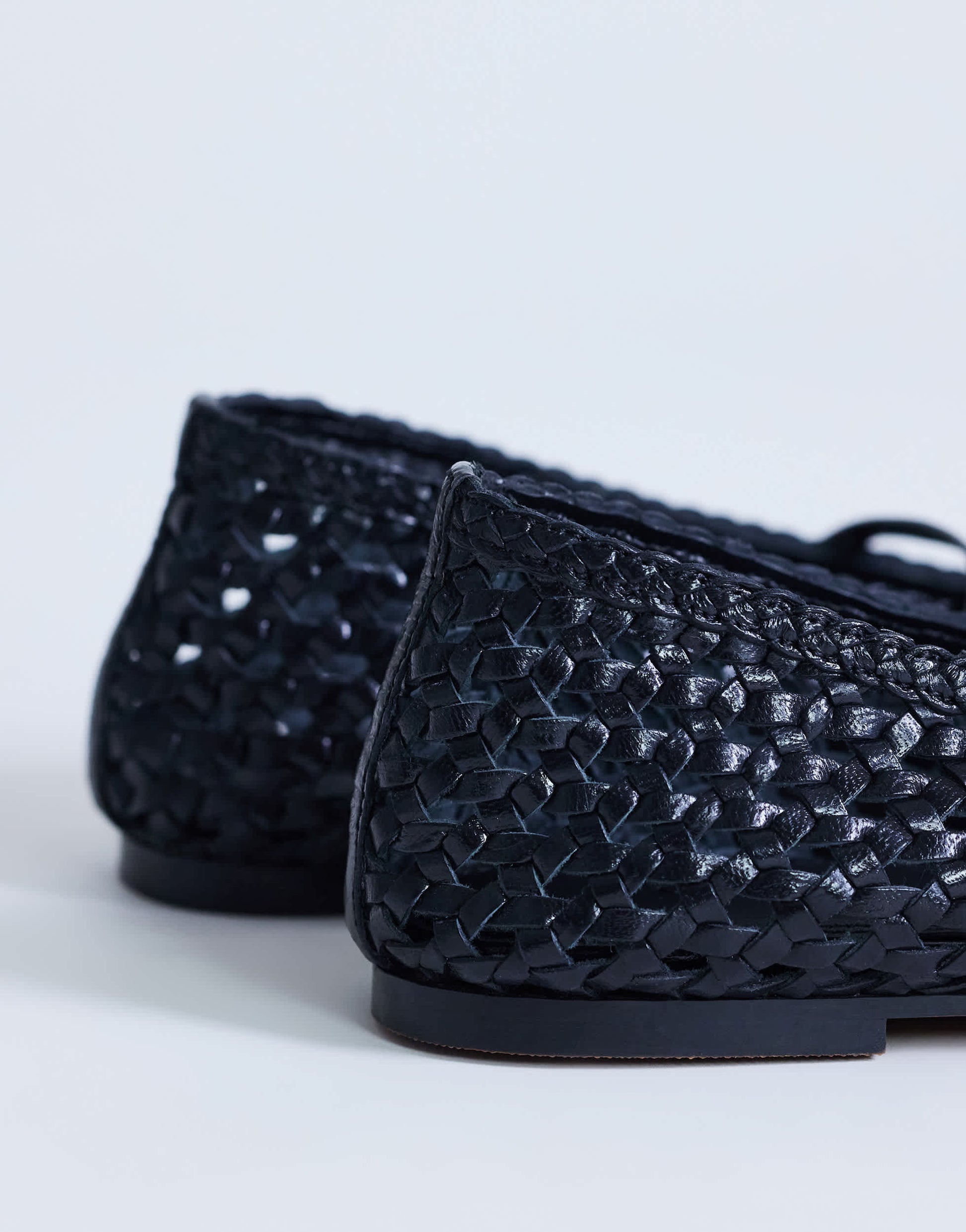 Topshop Bobbi leather woven ballet in black
