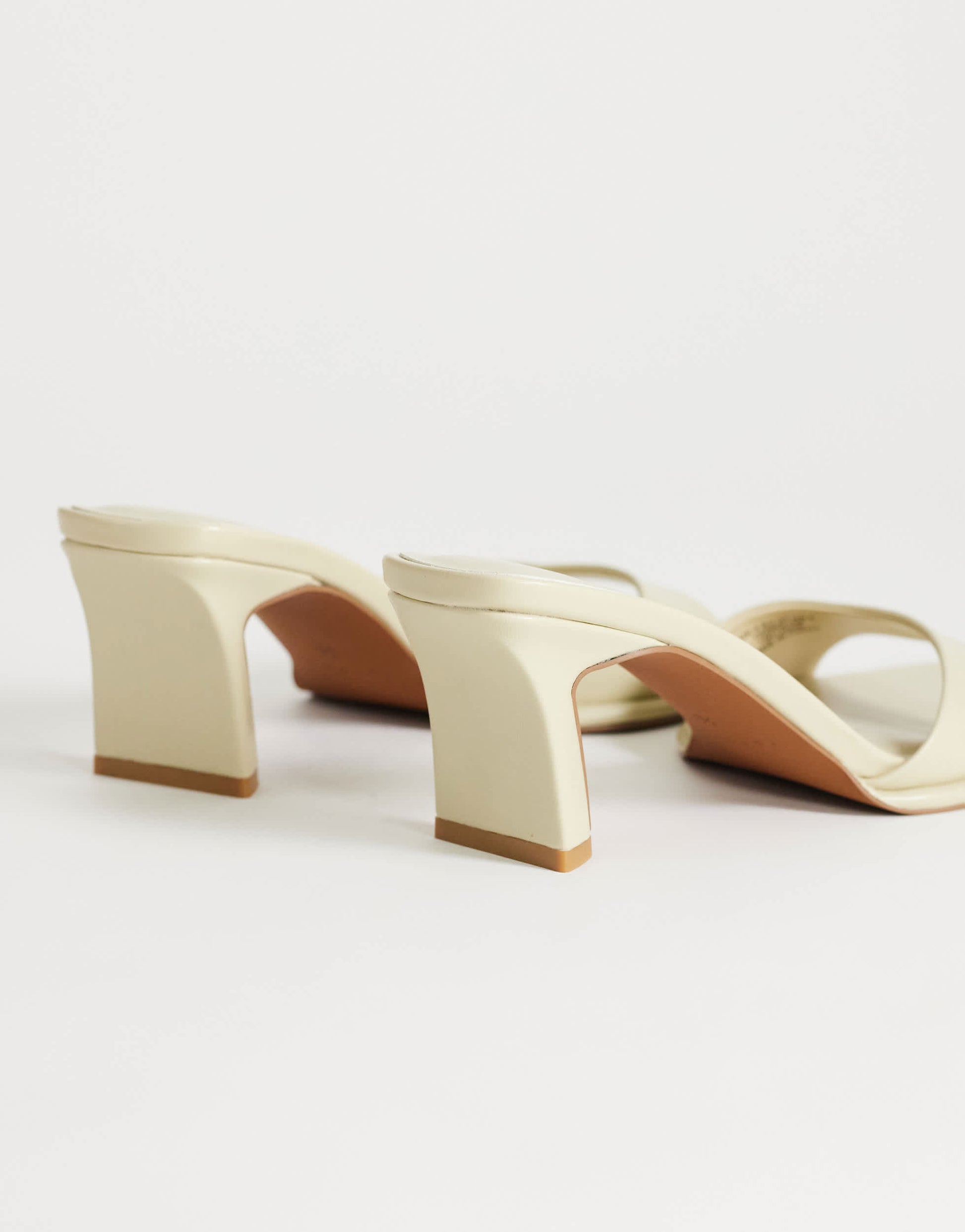 Topshop Ari mule mid heeled sandal in off white