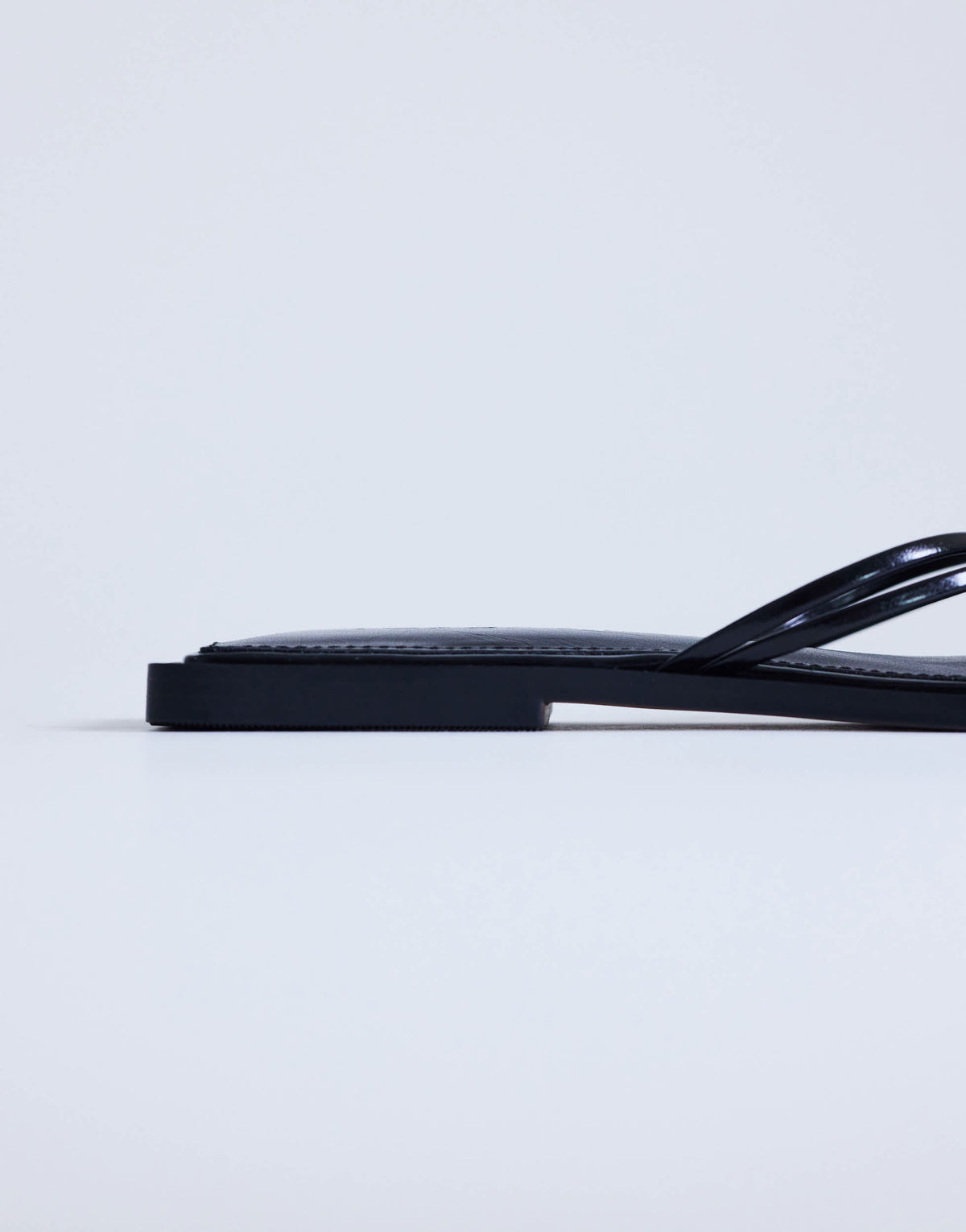 Topshop Rolo hardware detail flat sandal in black