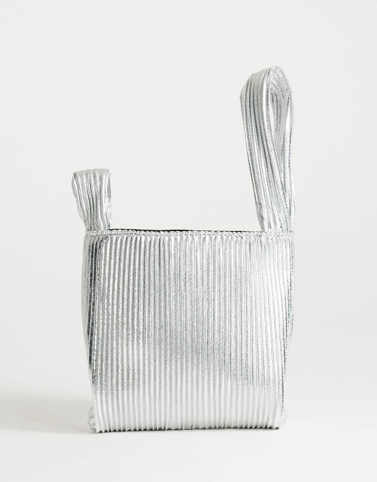 Topshop Gwyn ribbed grab bag in silver