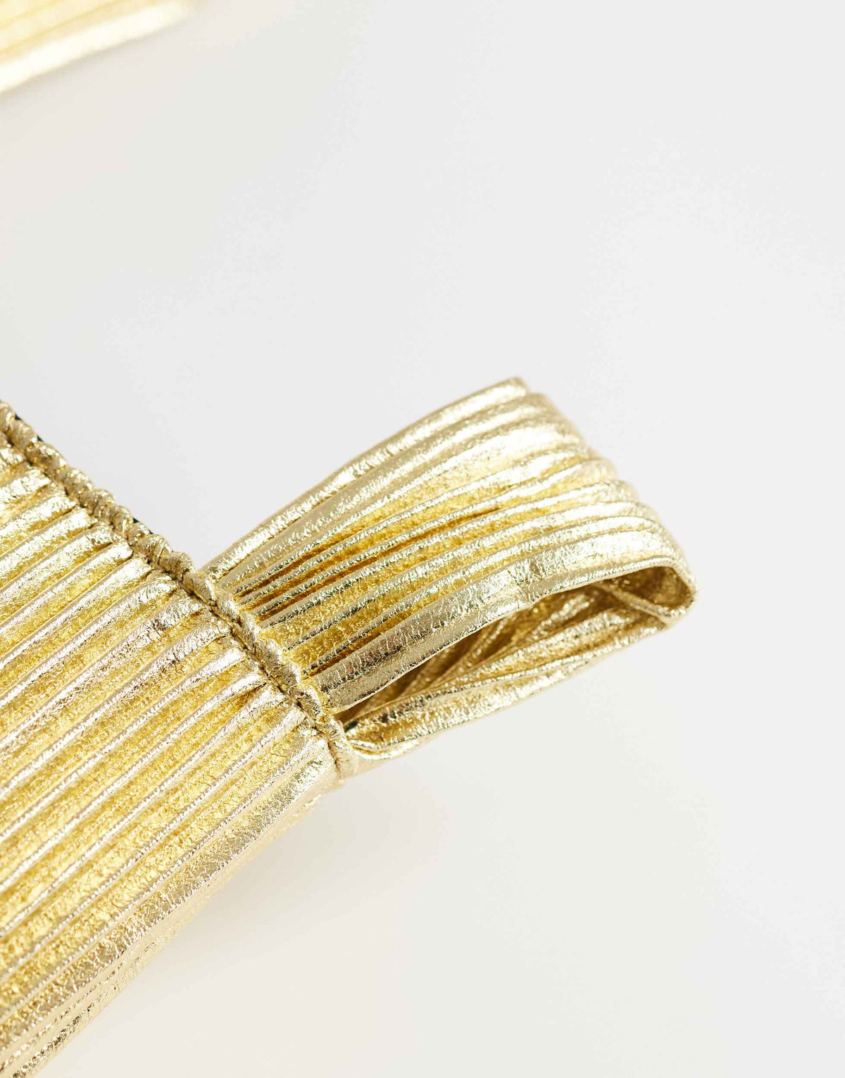 Topshop Gwyn ribbed grab bag in gold