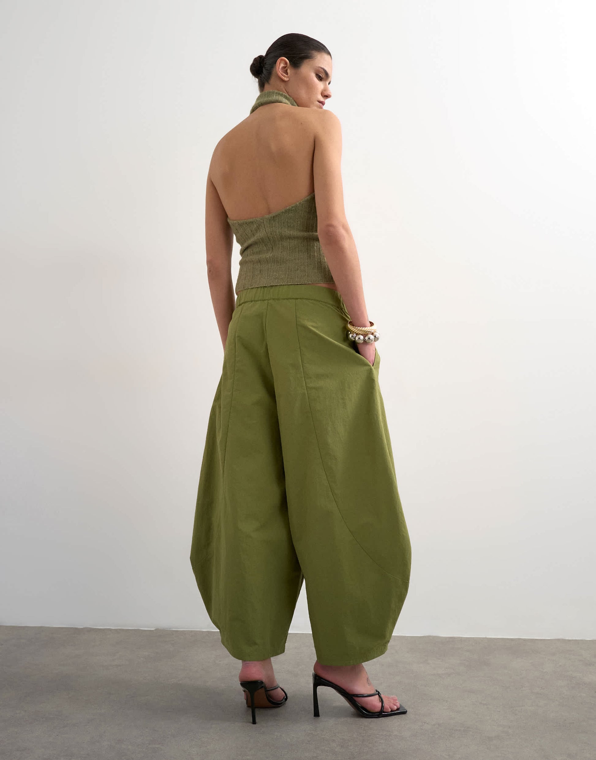 Topshop techy oversized ovoid mid length trouser in green