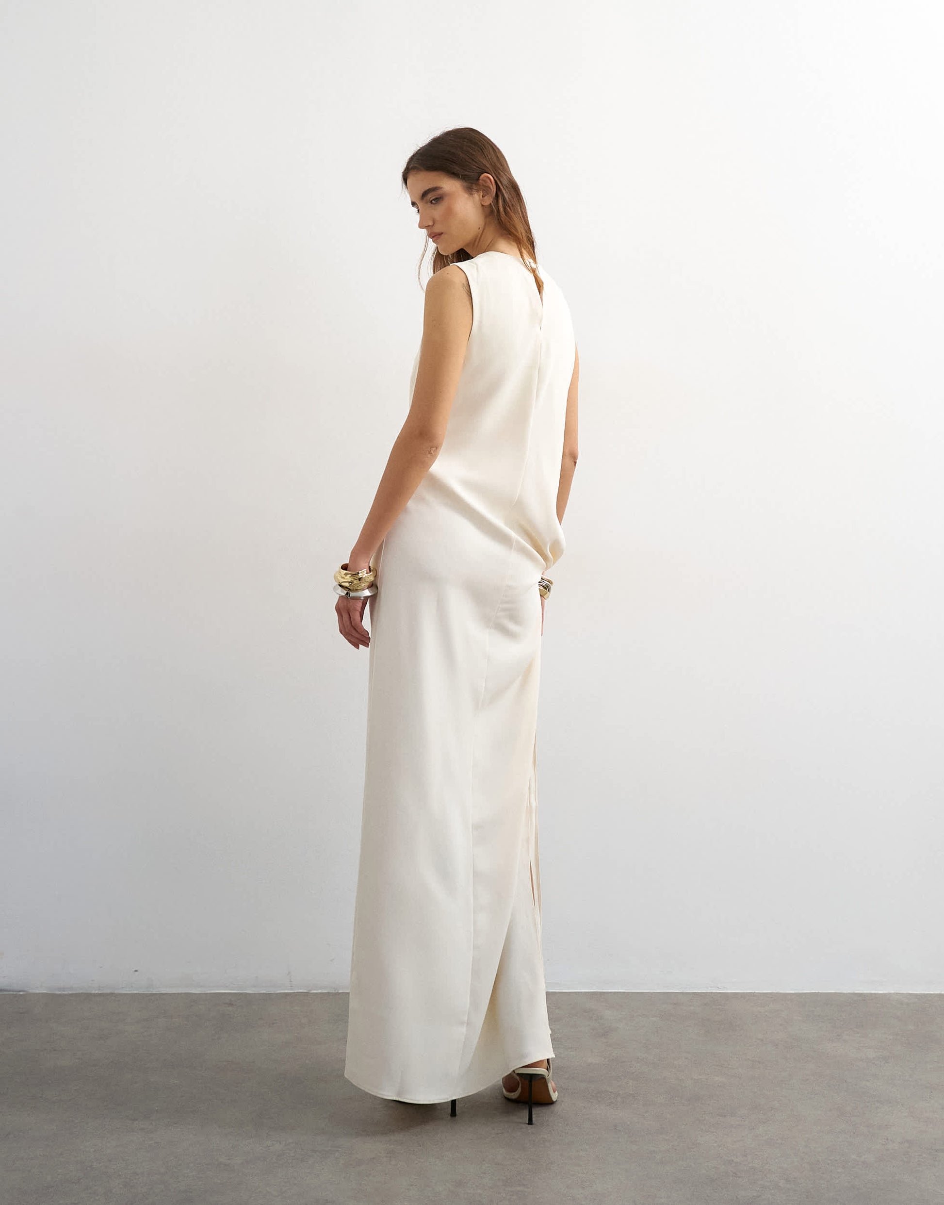 Topshop crepe sleeveless twist side maxi dress in ecru