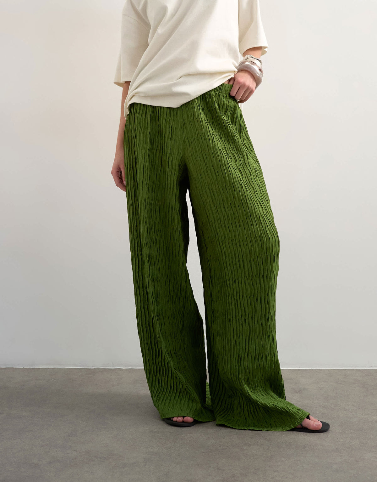 Topshop plisse straight leg trouser in green