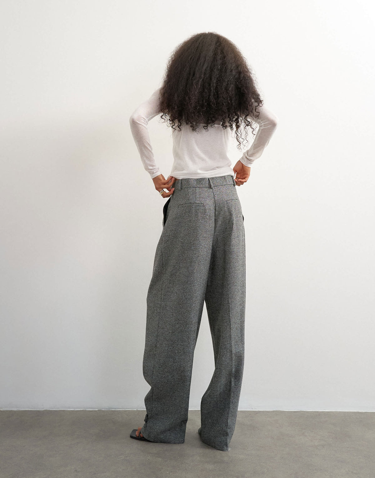 Topshop tailored cuff hem pleat trouser in grey marl