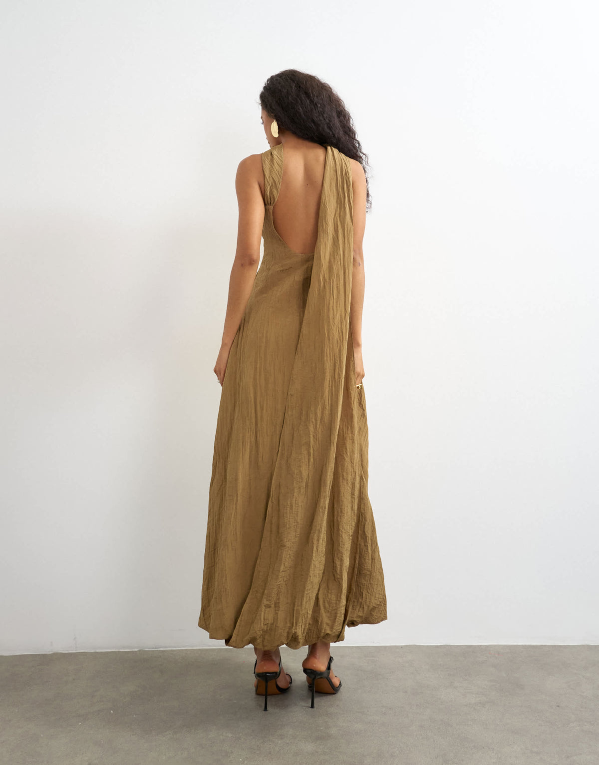 Topshop crinkle tuck side twist shoulder bubble hem maxi dress in camel