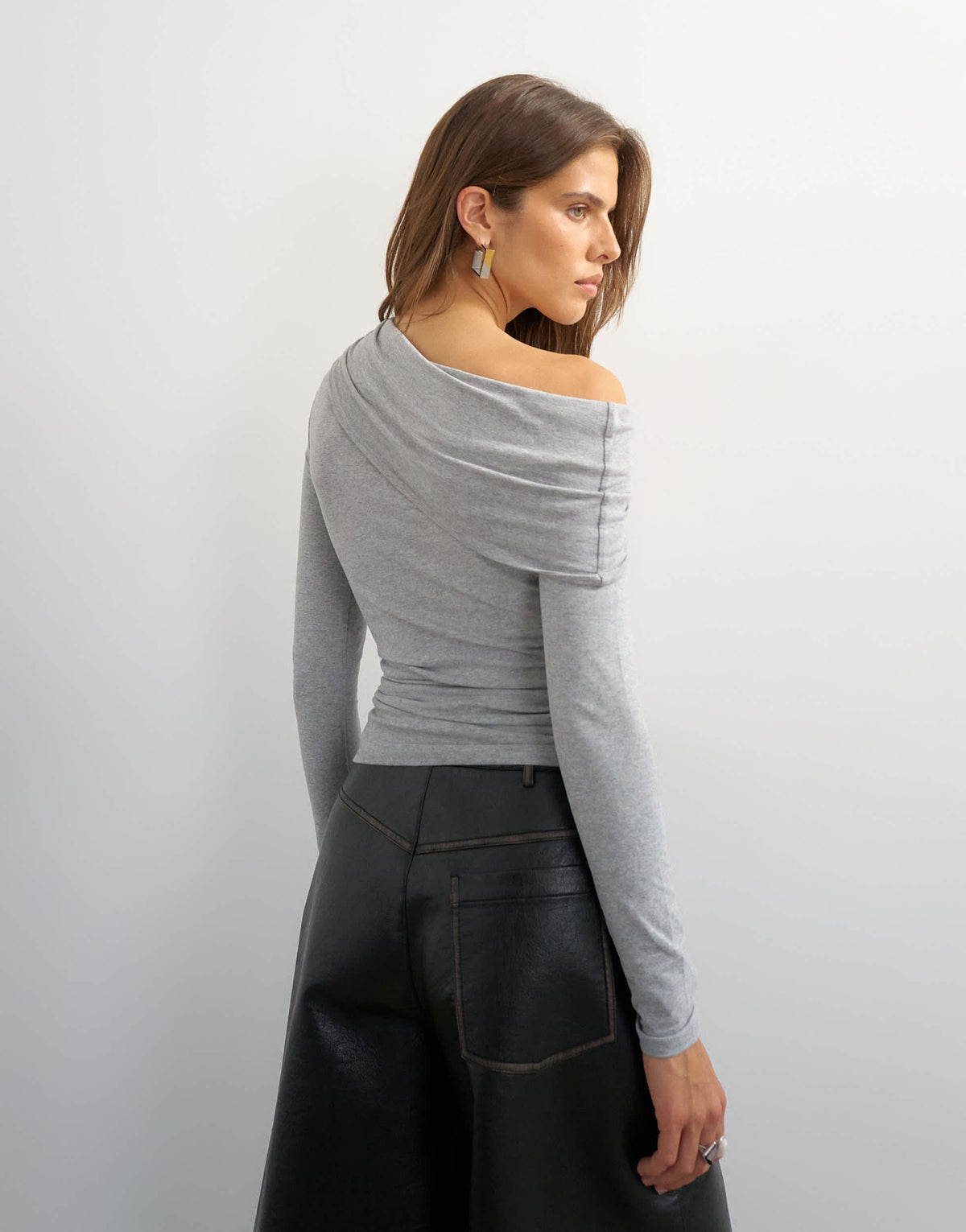 Topshop off shoulder ruched long sleeve top in grey marl