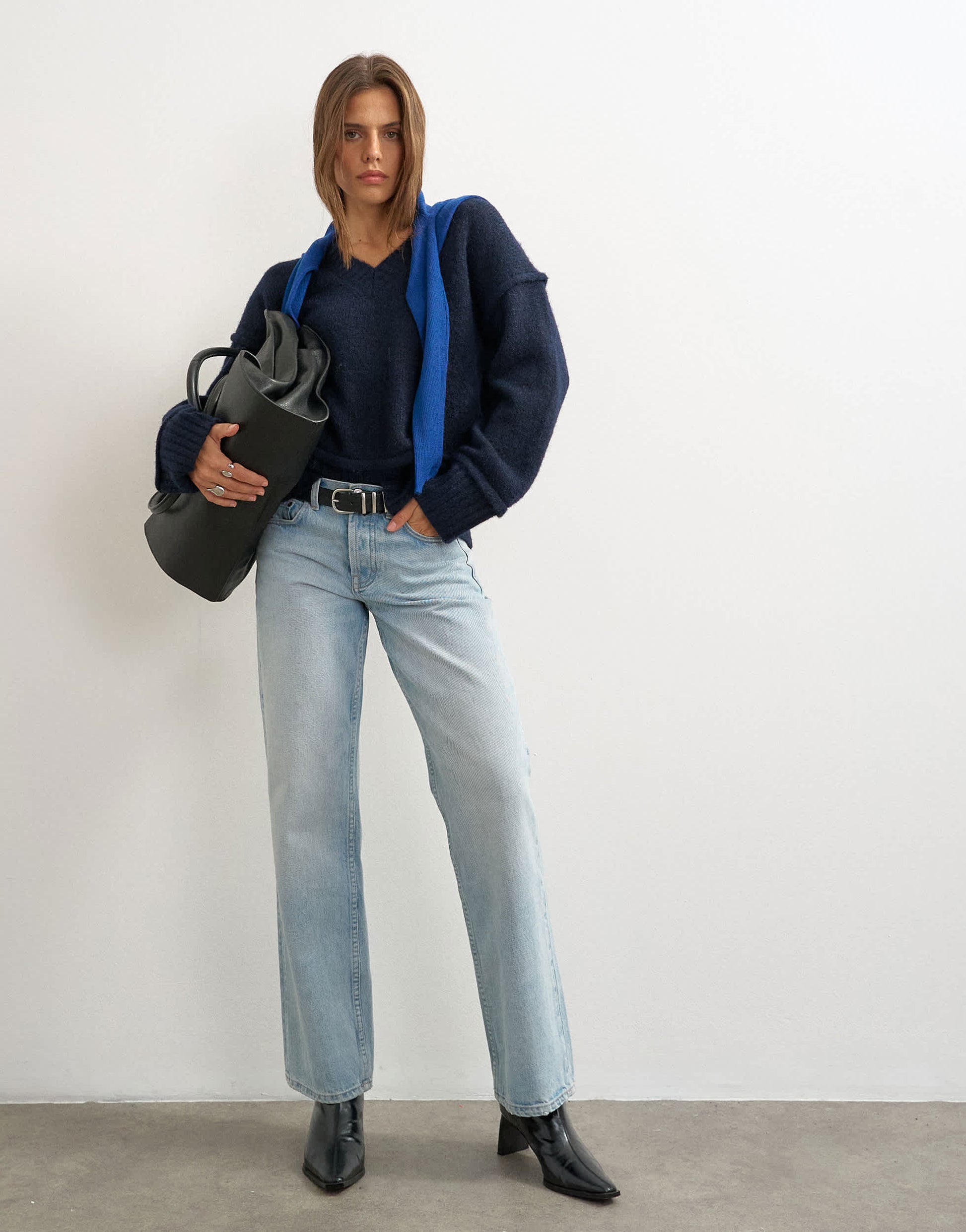 Topshop knitted v neck slouchy roll seam detail jumper with wool in midnight