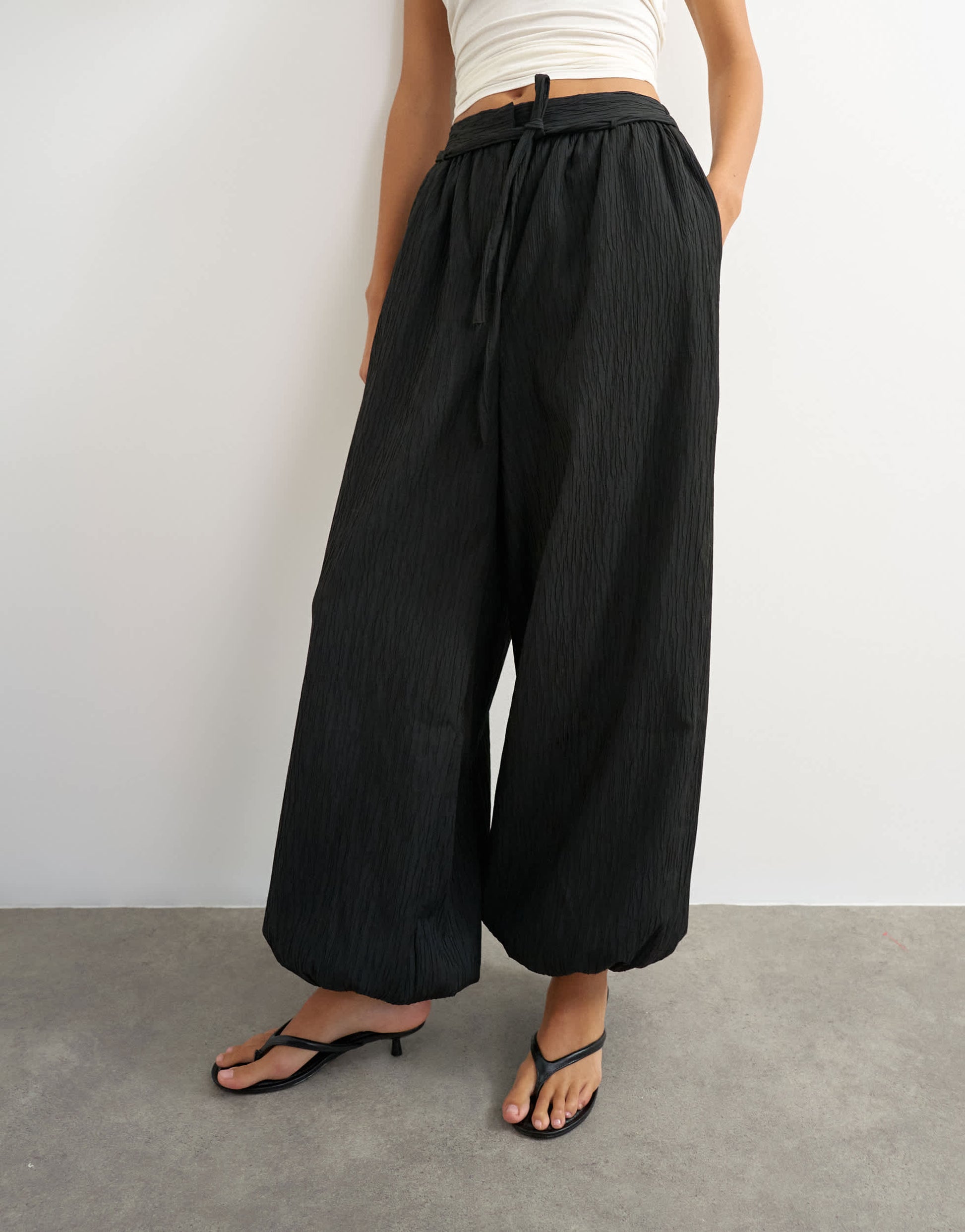 Topshop co ord occassion plisse balloon tie front trouser in black