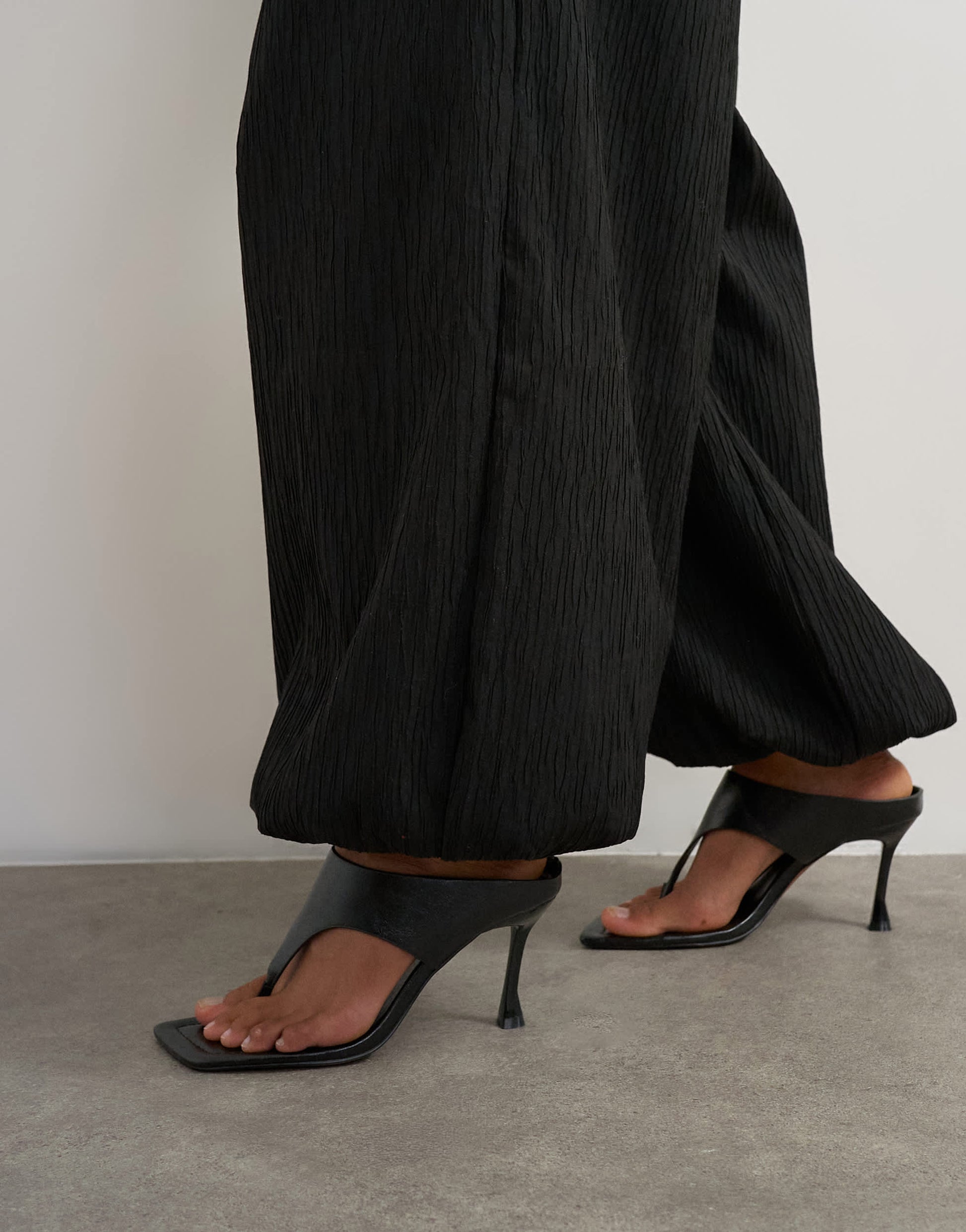 Topshop co ord occassion plisse balloon tie front trouser in black
