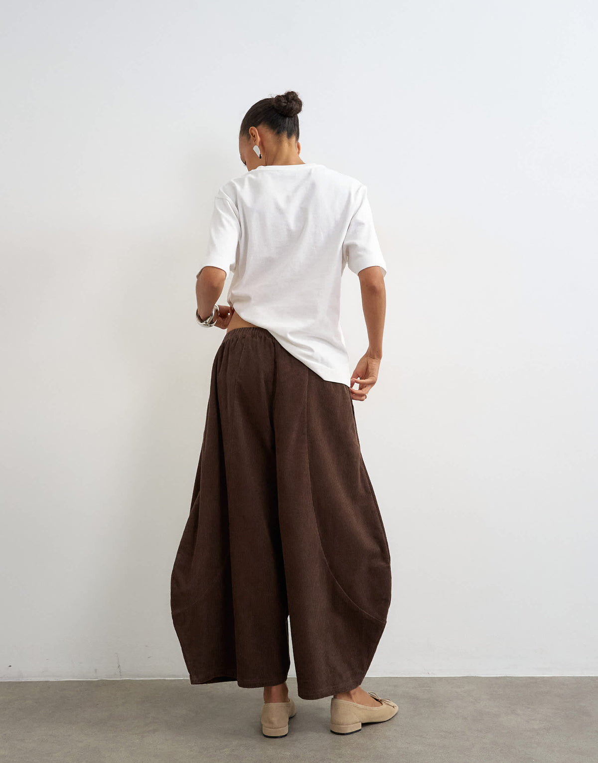 Topshop cord mid length ovoid trouser in chocolate