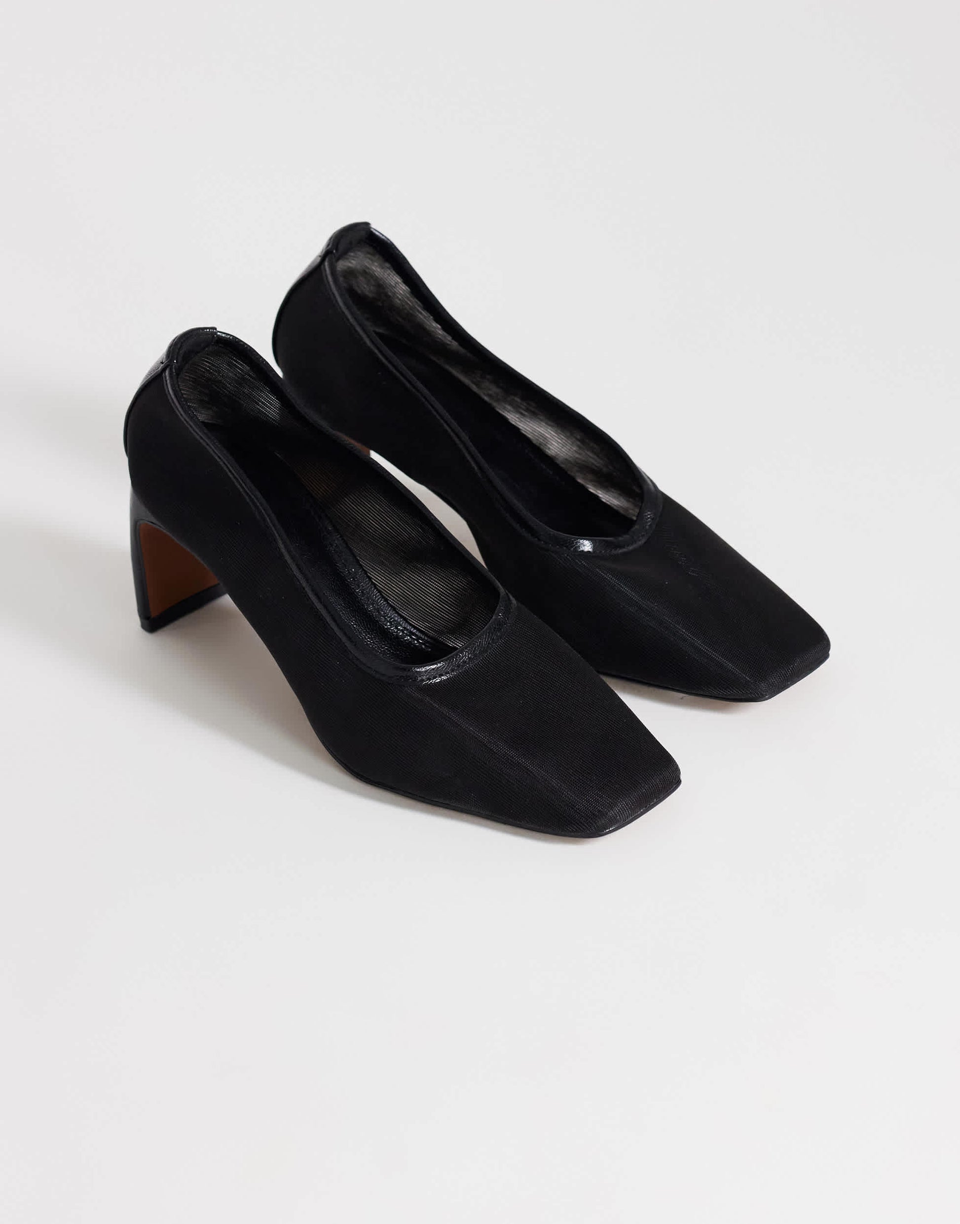 Topshop Abbigail mesh mid heeled court shoe in black