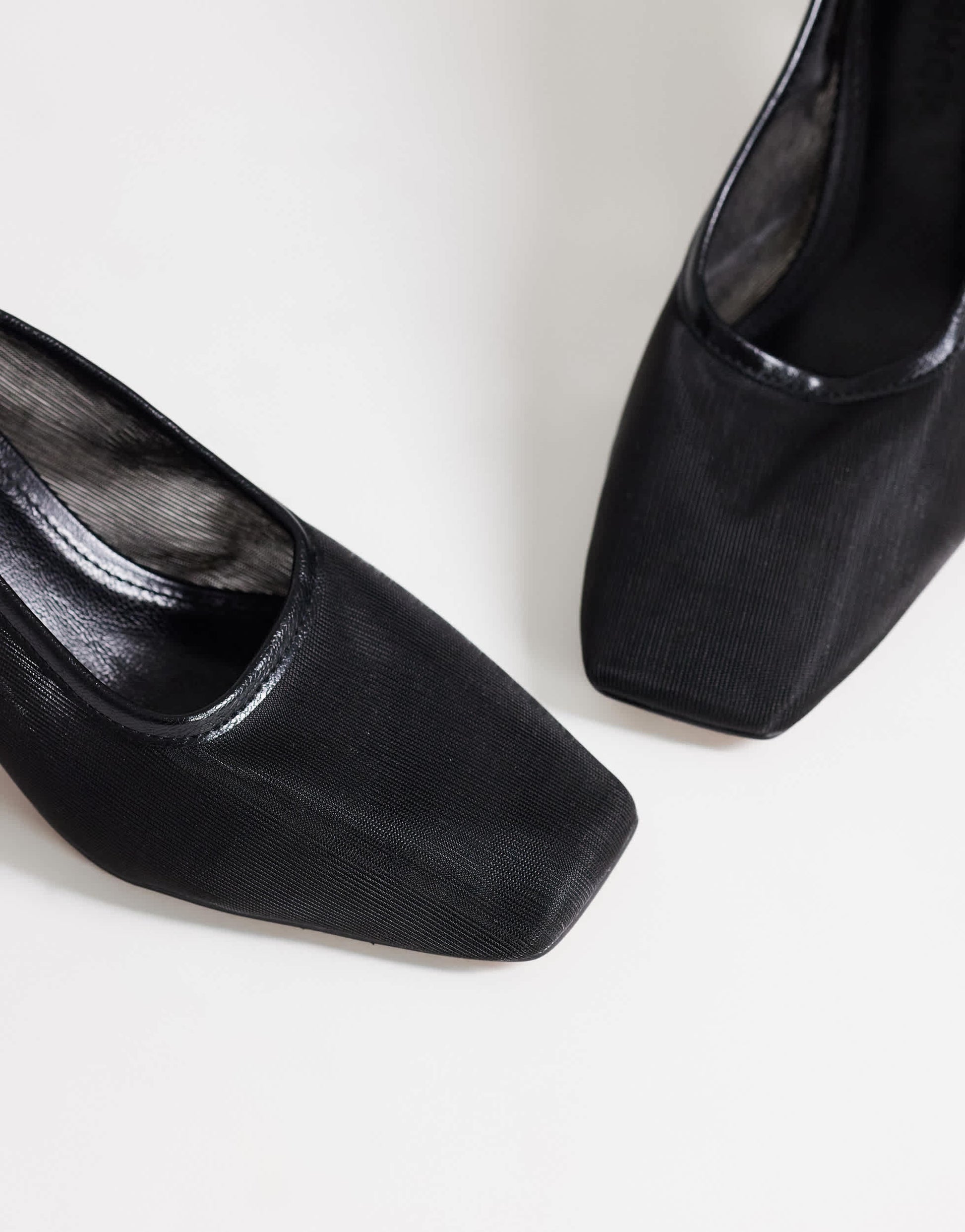 Topshop Abbigail mesh mid heeled court shoe in black