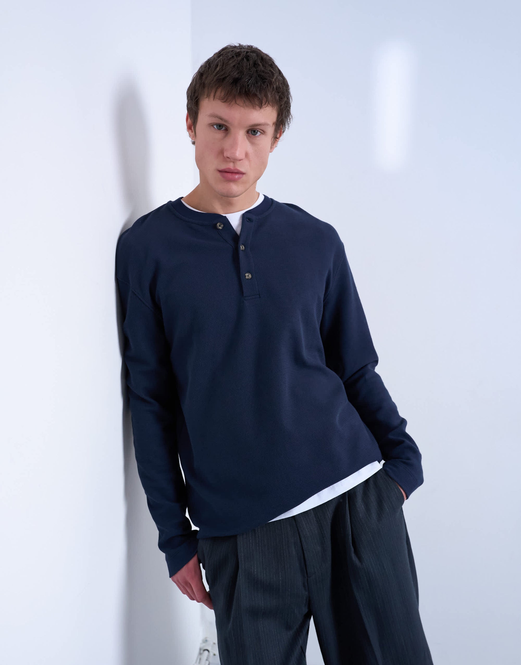 Topman Premium Heavy Waffle Henley mit Relaxed Fit in Navy