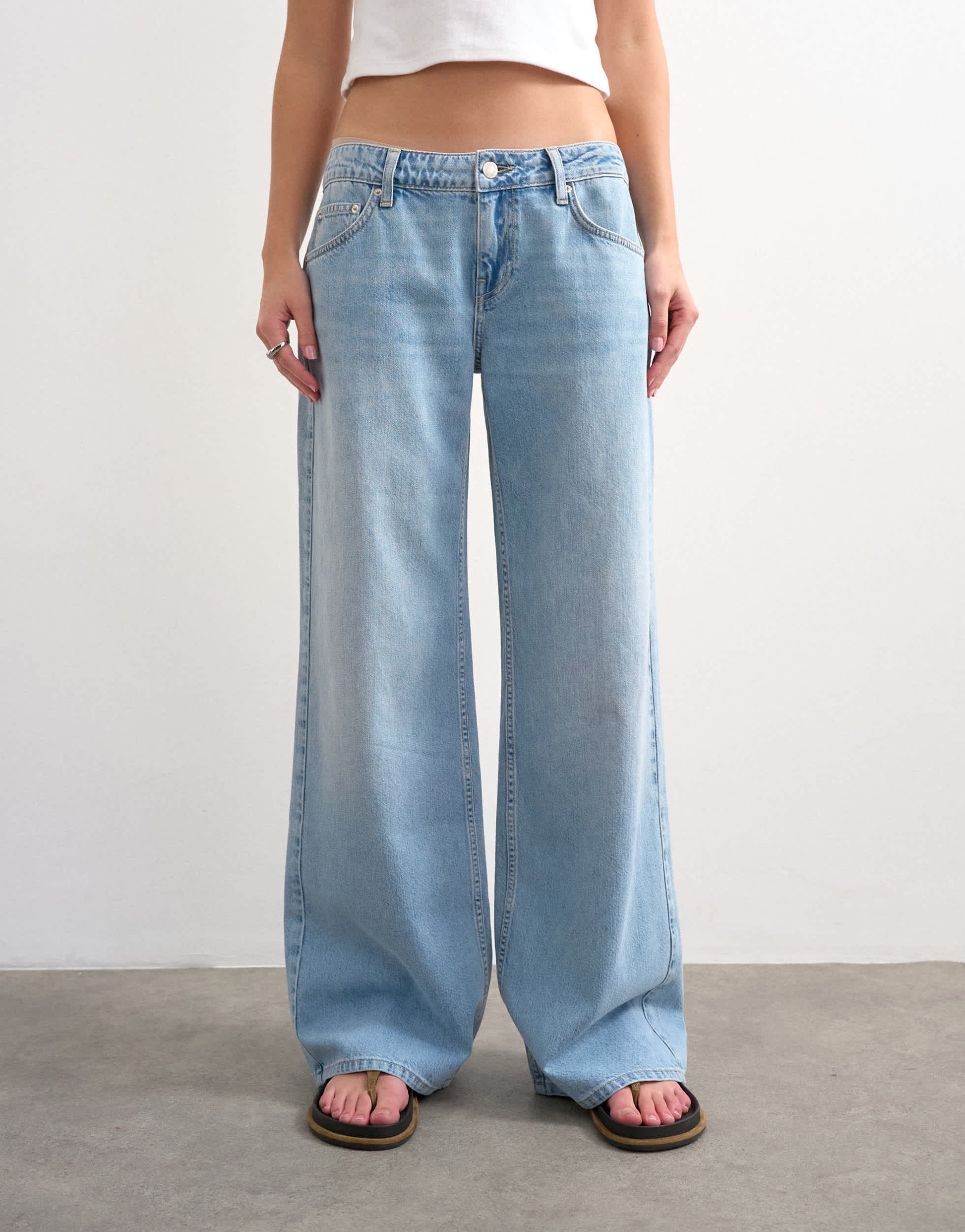 Topshop low rise wide leg jean in bleach
