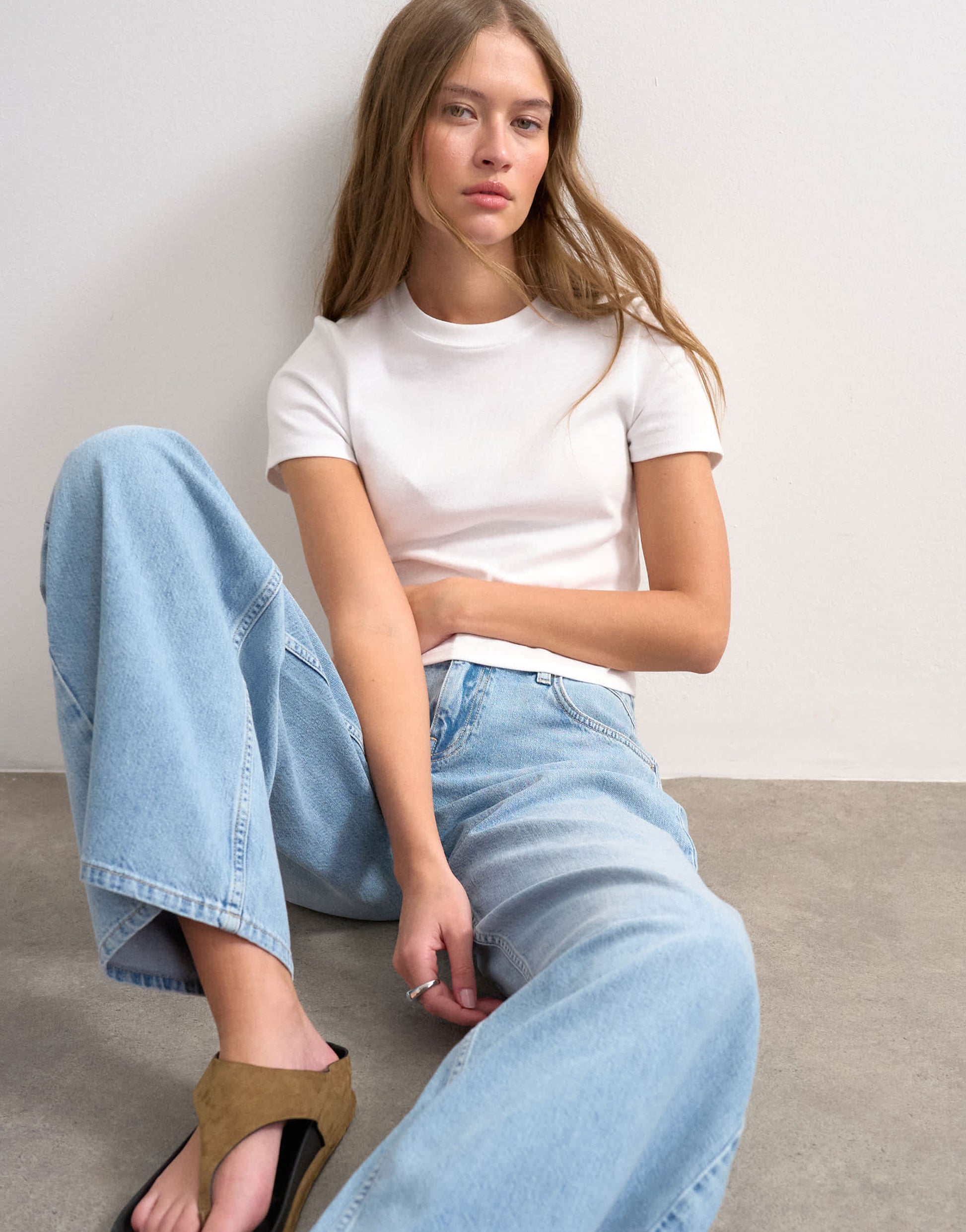 Topshop low rise wide leg jean in bleach