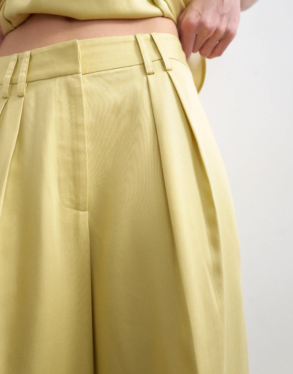Topshop co ord wedding guest occasion pleated slouchy leg trouser in buttermilk