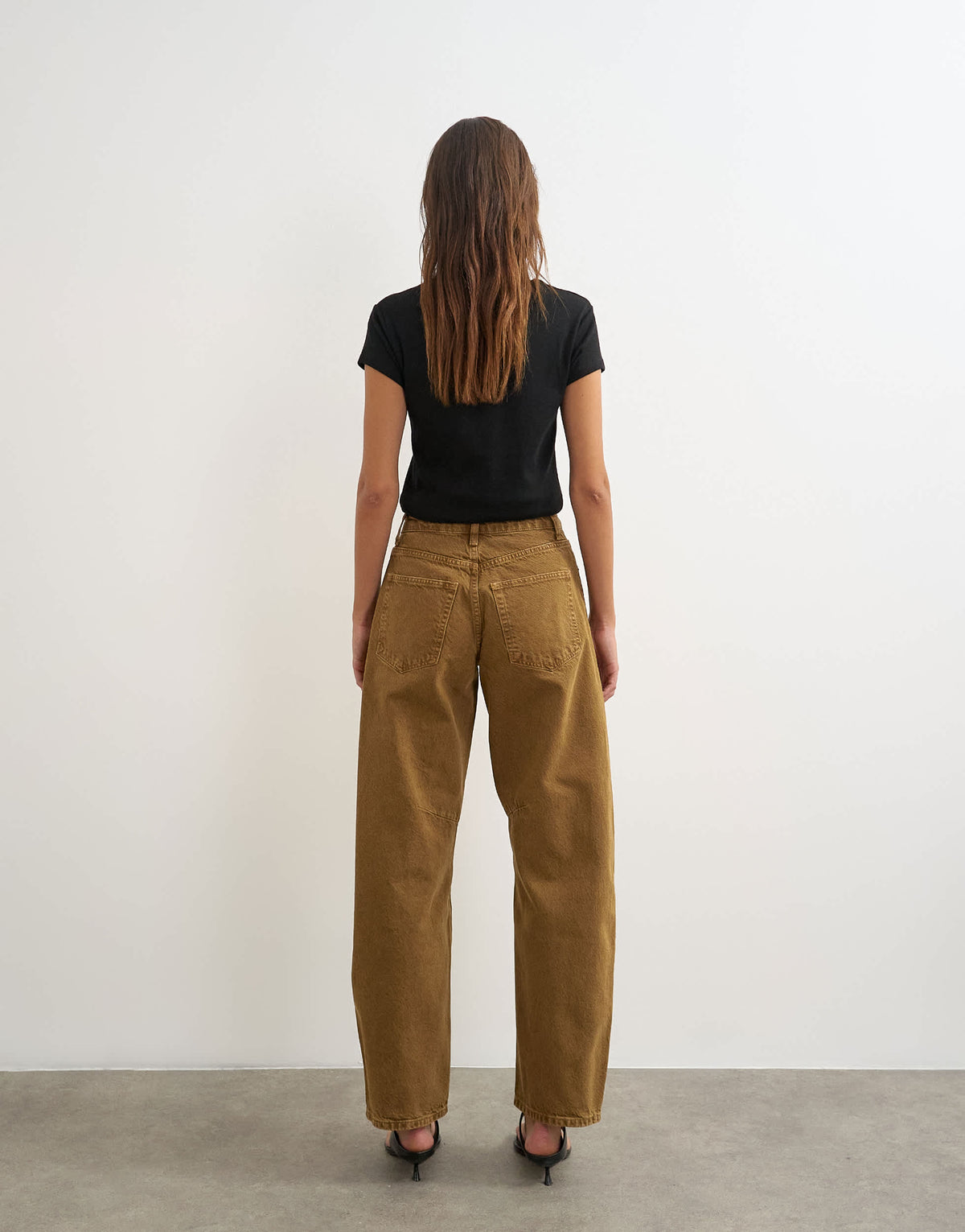Topshop Barrel mid rise jean in cumin