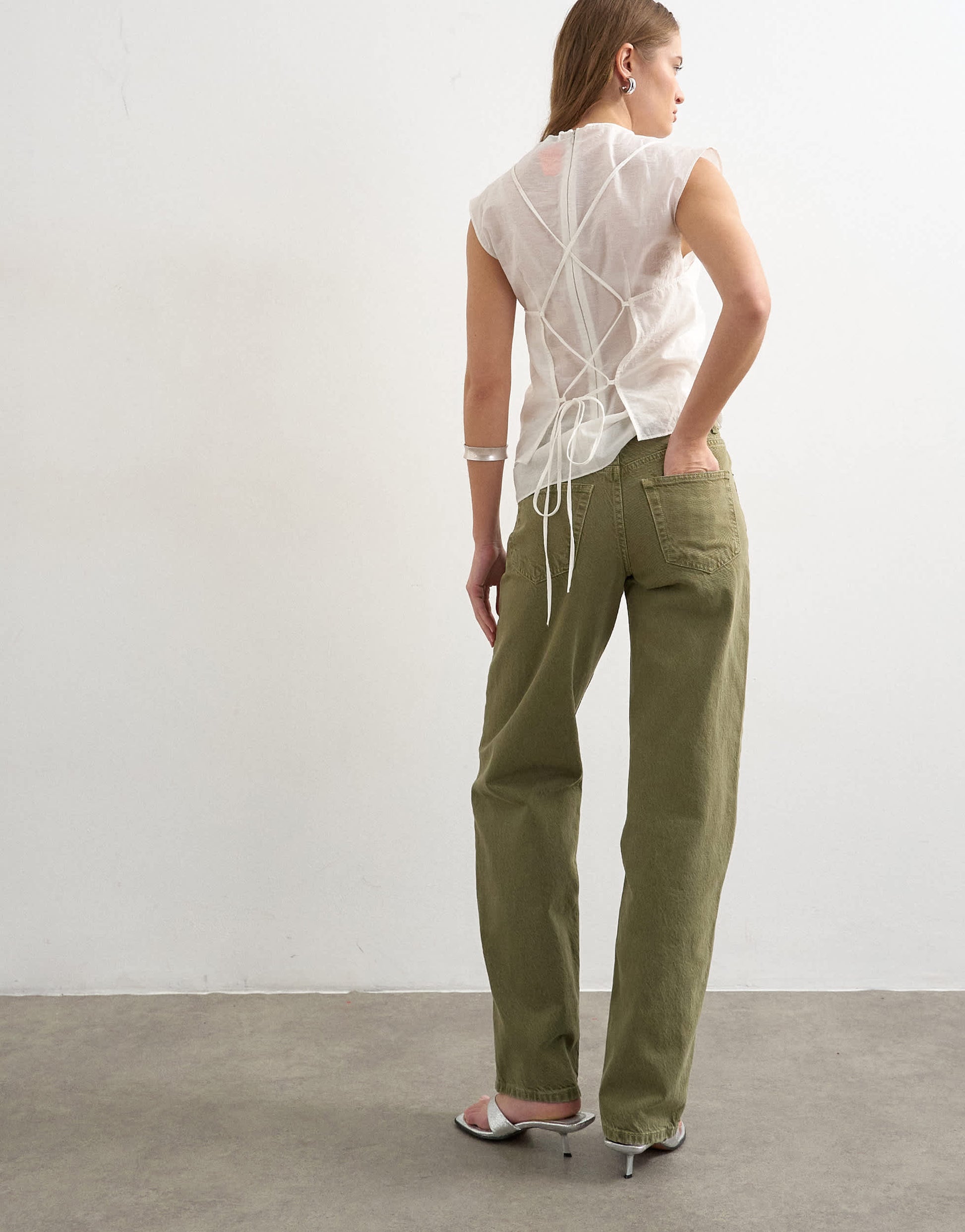 Topshop Ember low rise straight jean in khaki