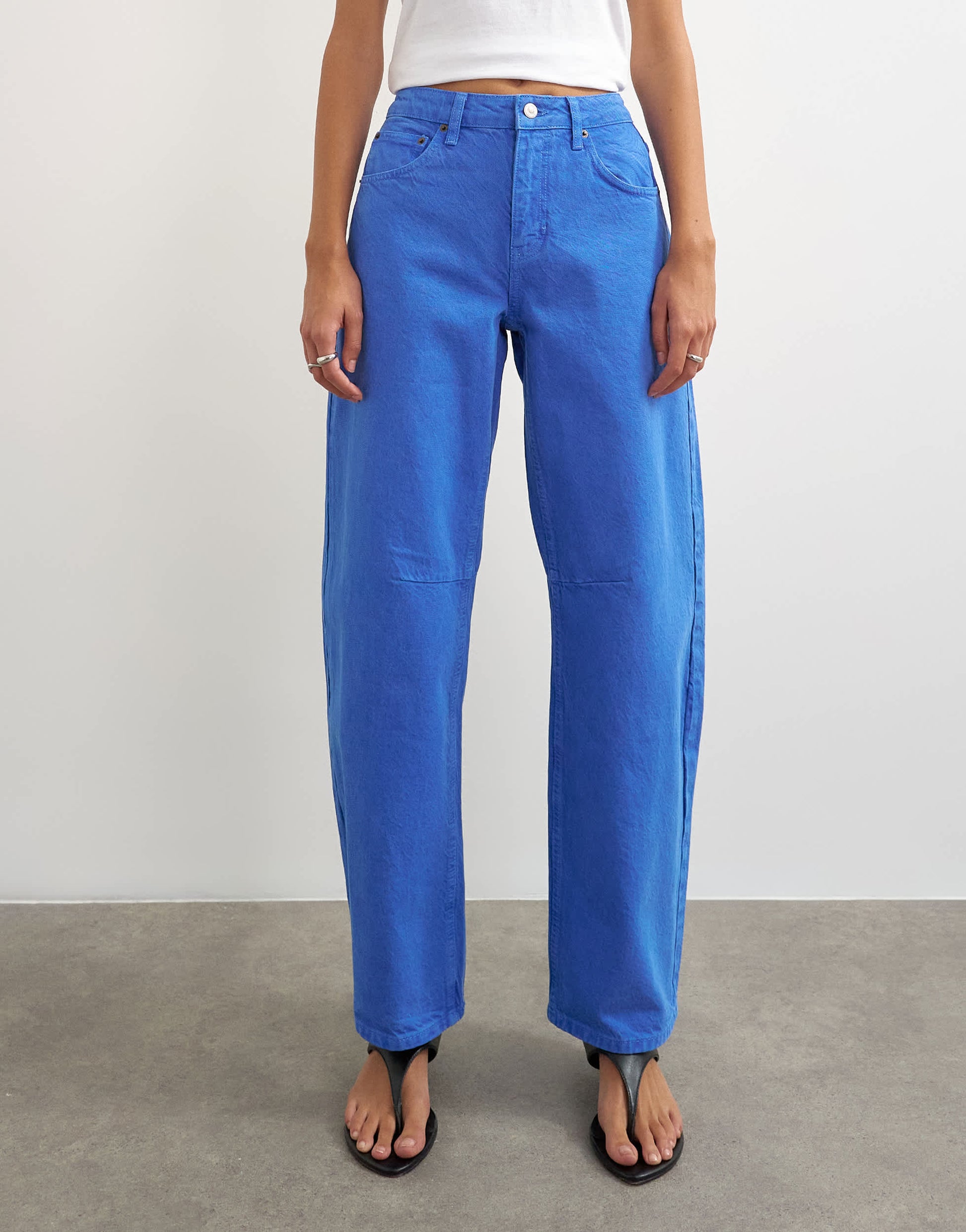 Topshop Barrel mid rise jean in strong blue