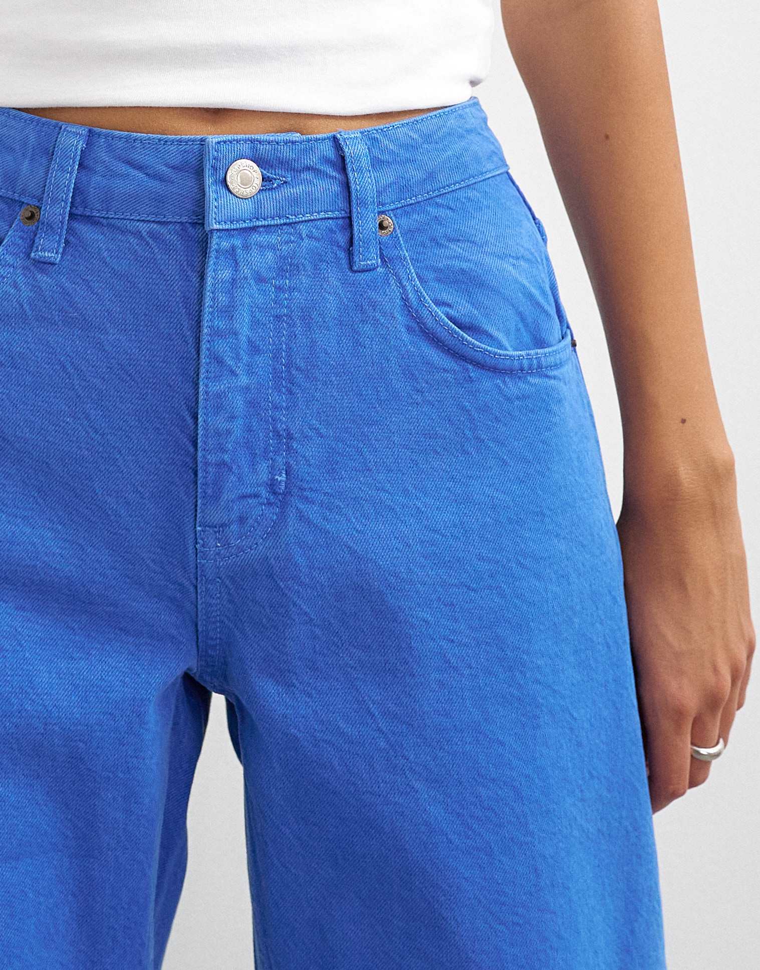 Topshop Barrel mid rise jean in strong blue