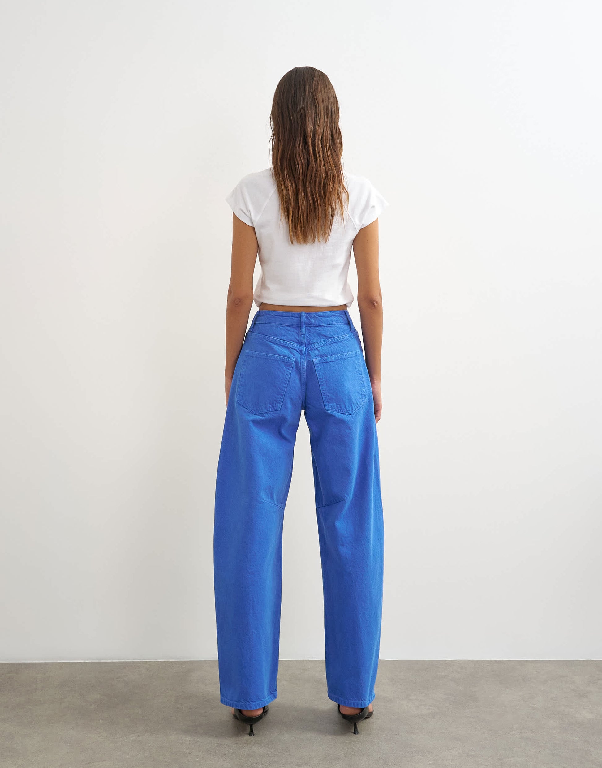 Topshop Barrel mid rise jean in strong blue