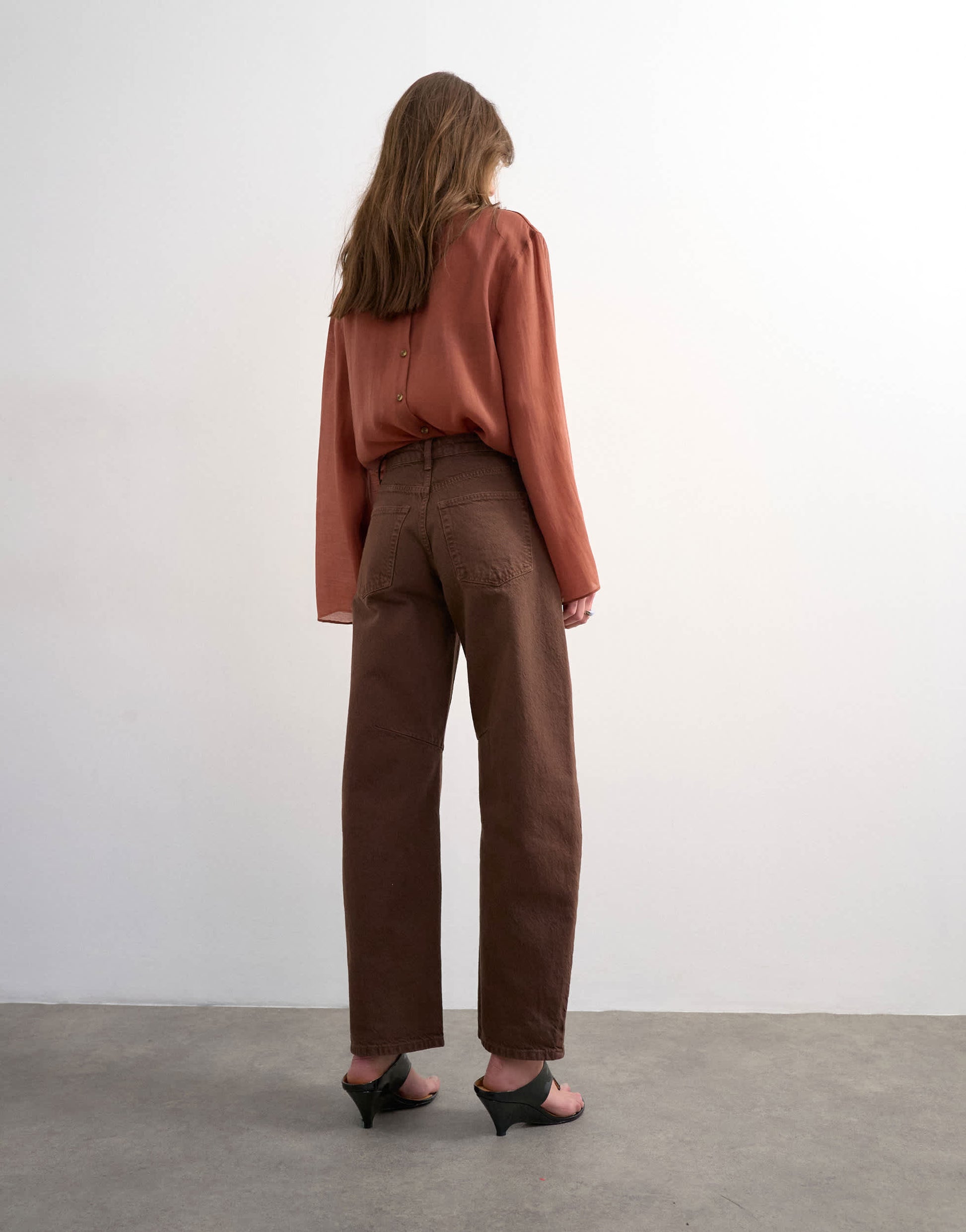 Topshop Barrel high rise jean in chocolate