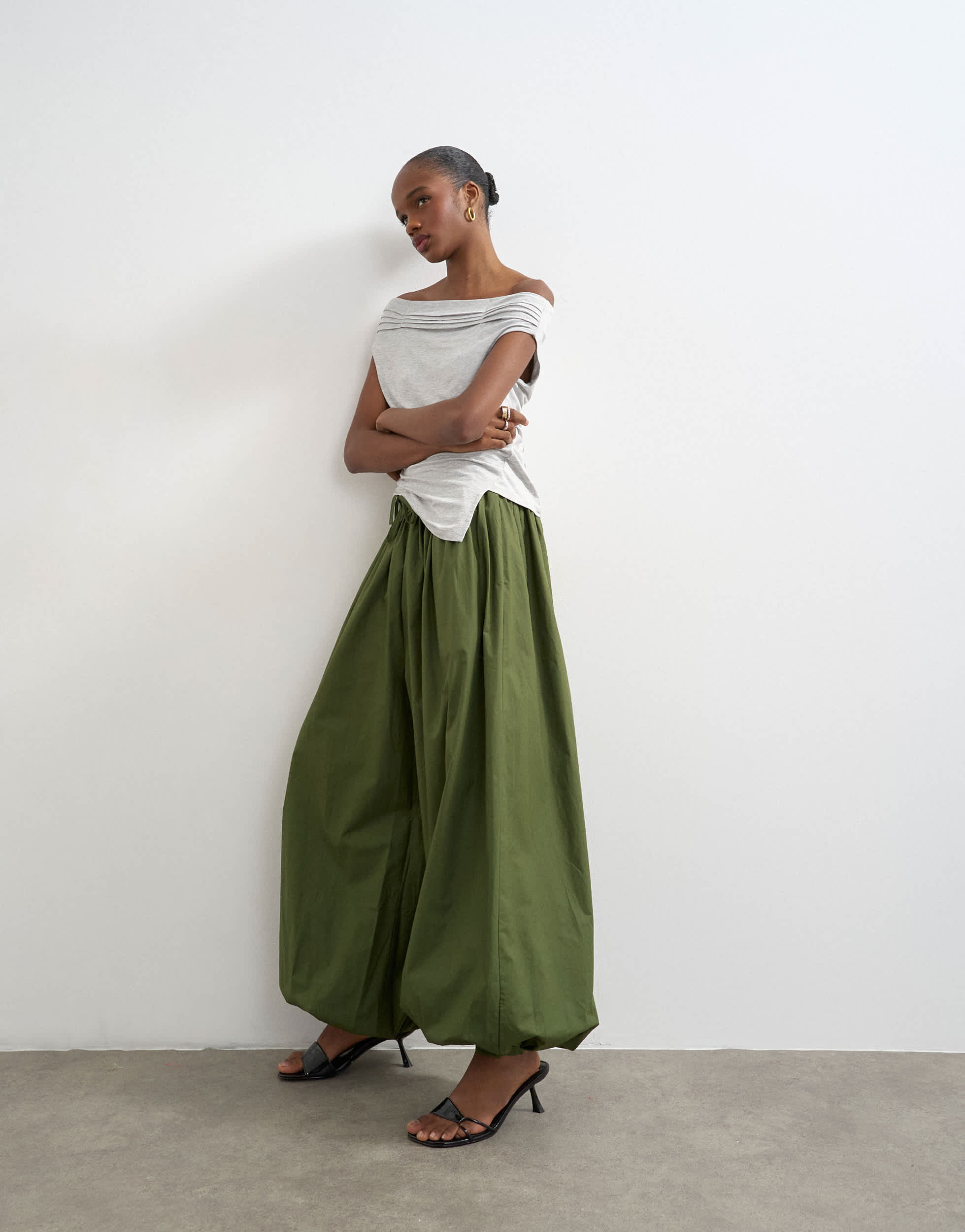 Topshop oversized cuff balloon trouser in khaki