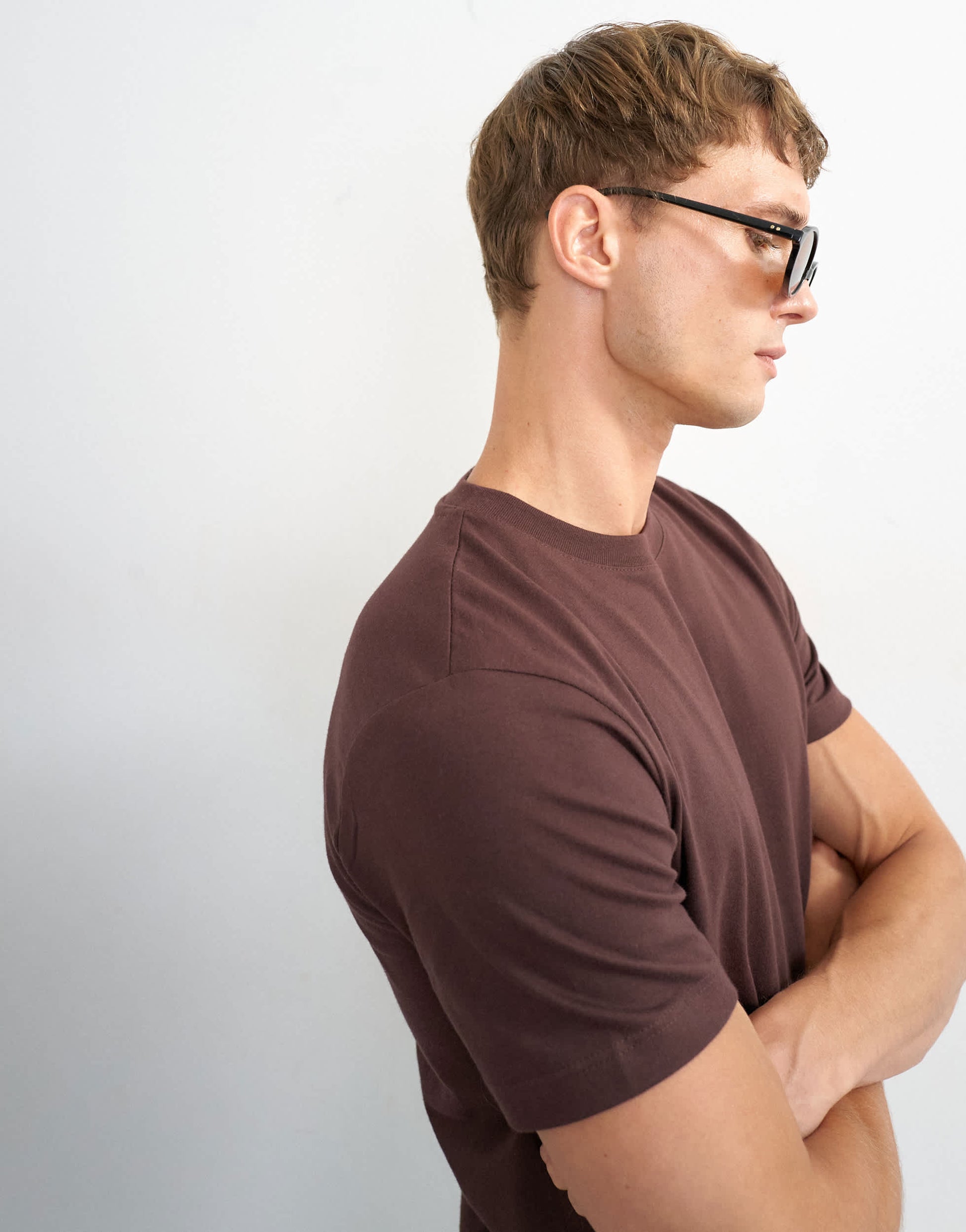 Topman classic fit t-shirt in chocolate