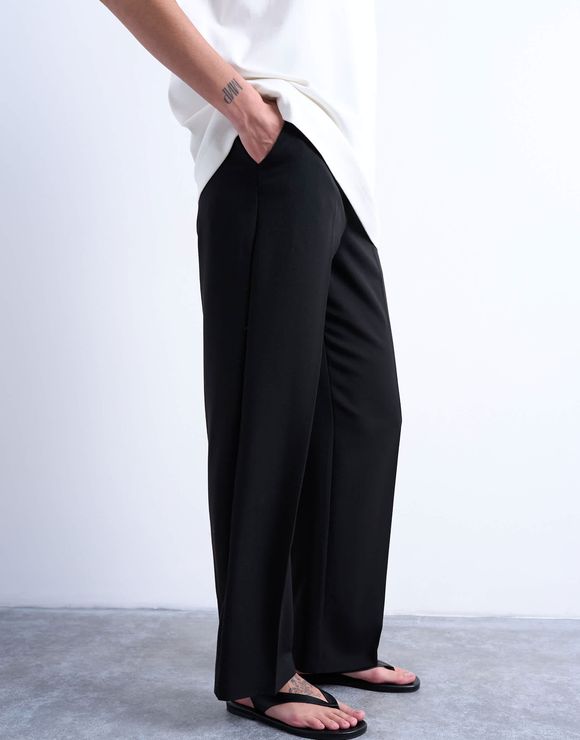 Topshop pleated straight leg trouser in black 