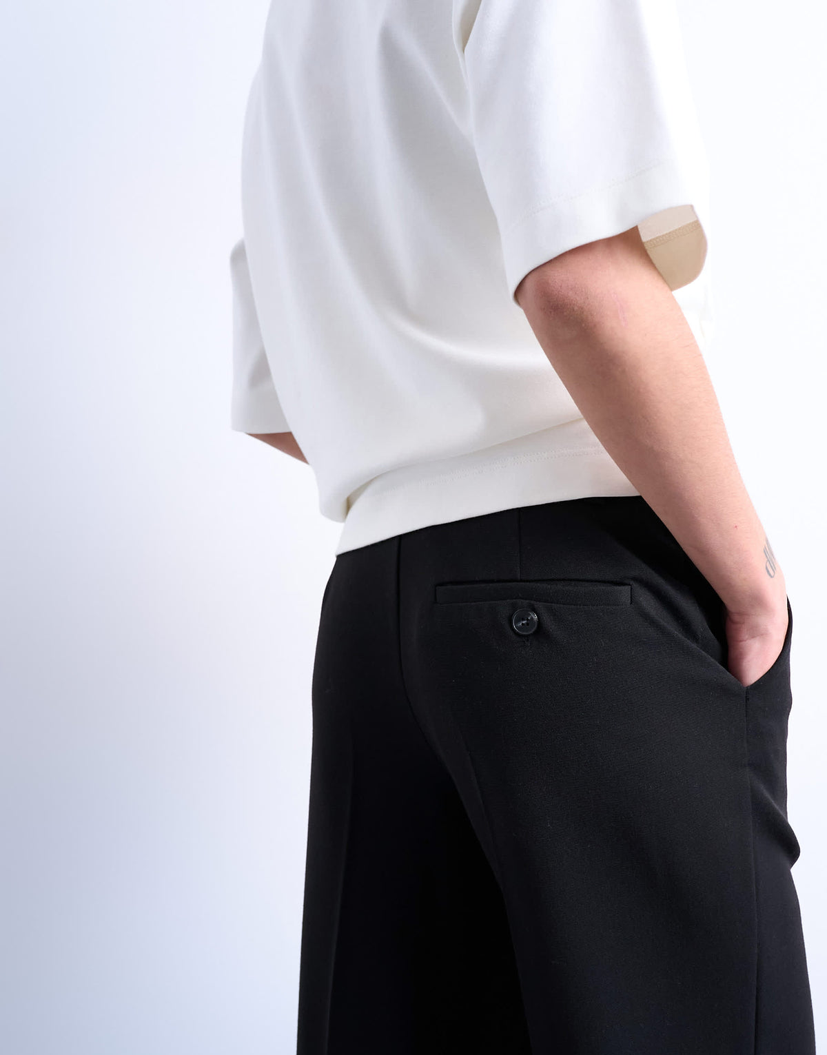 Topshop pleated straight leg trouser in black 