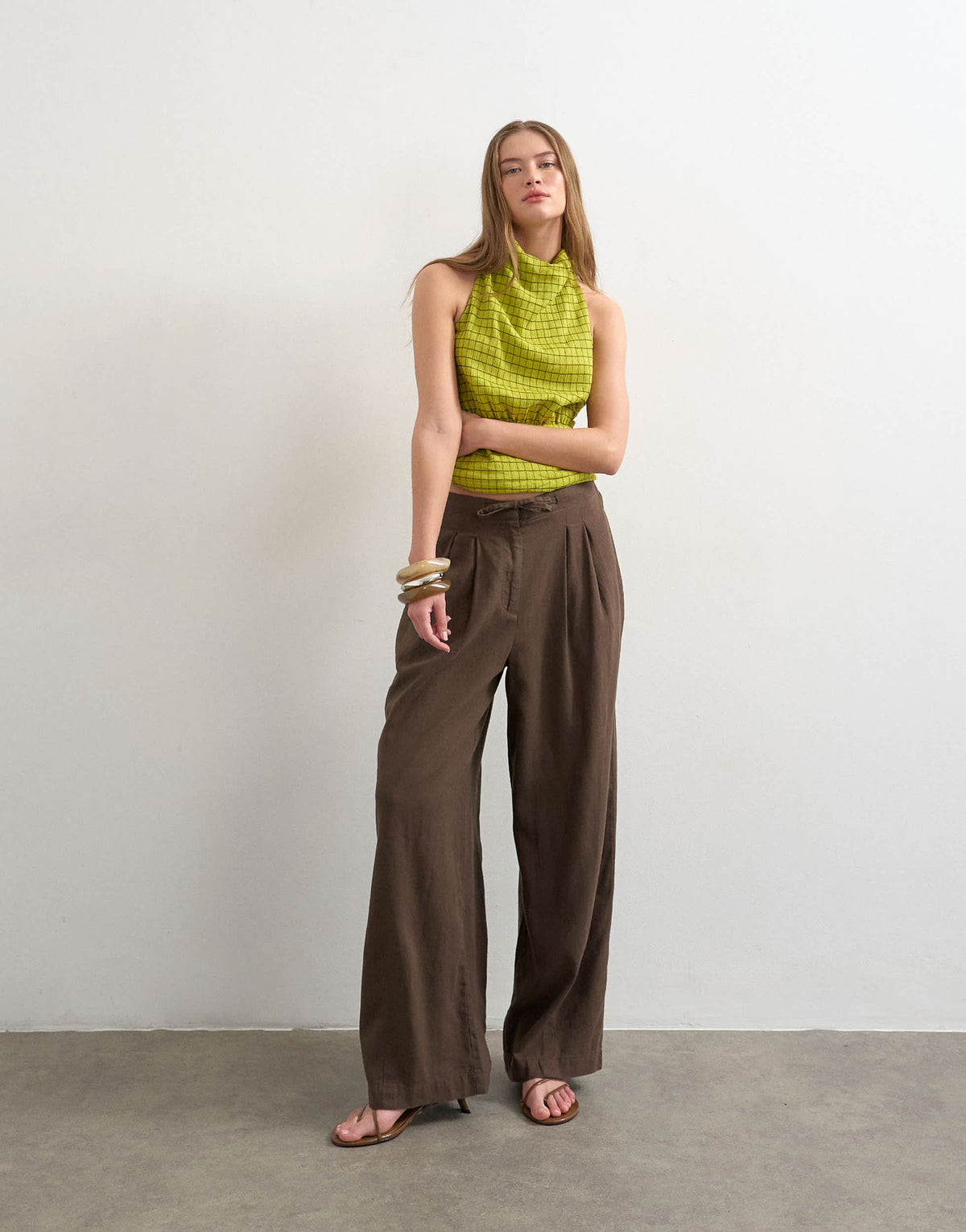 Topshop linen balloon trouser with tie waist in chocolate