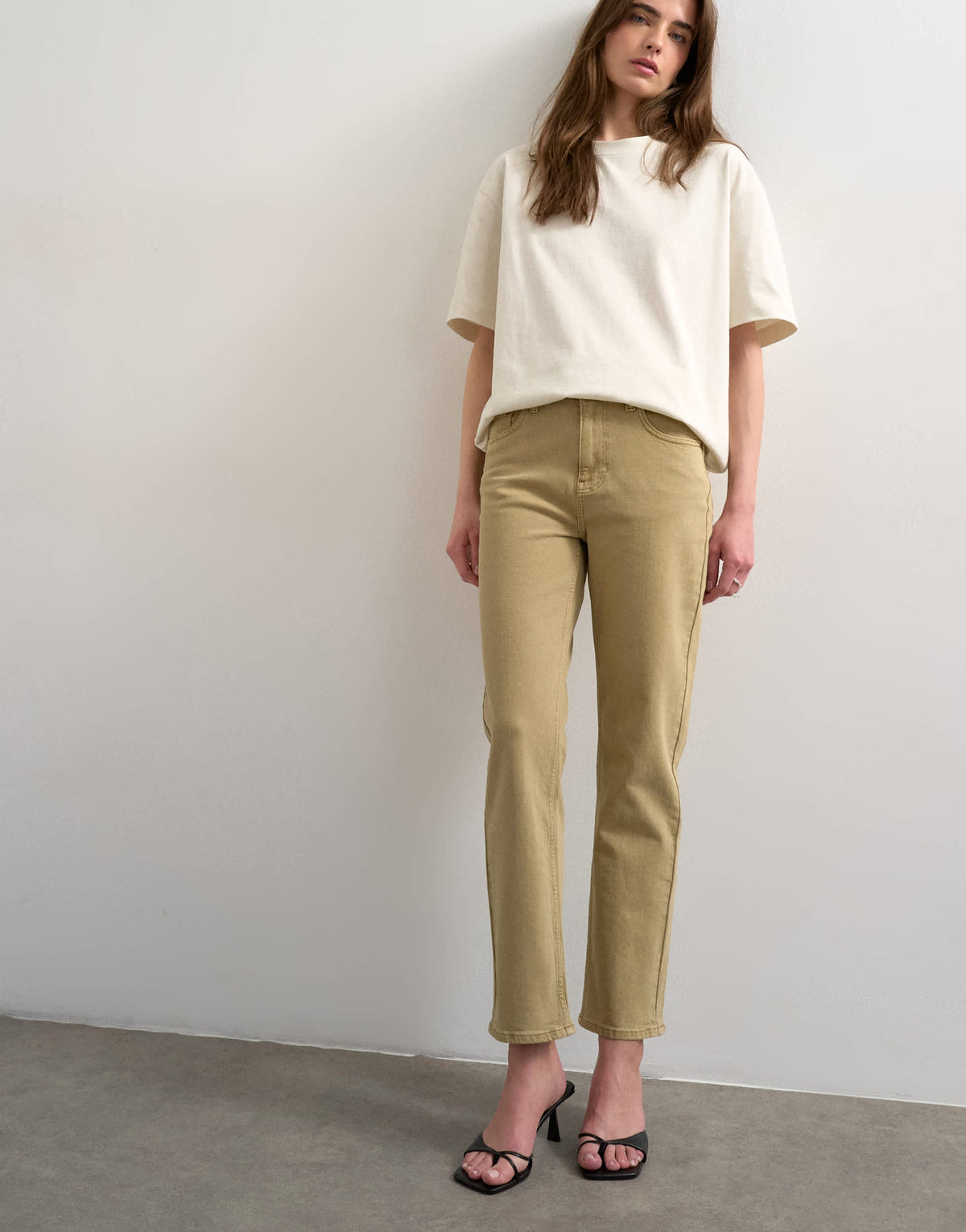 Topshop Orson mid rise comfort straight jean in dark beige