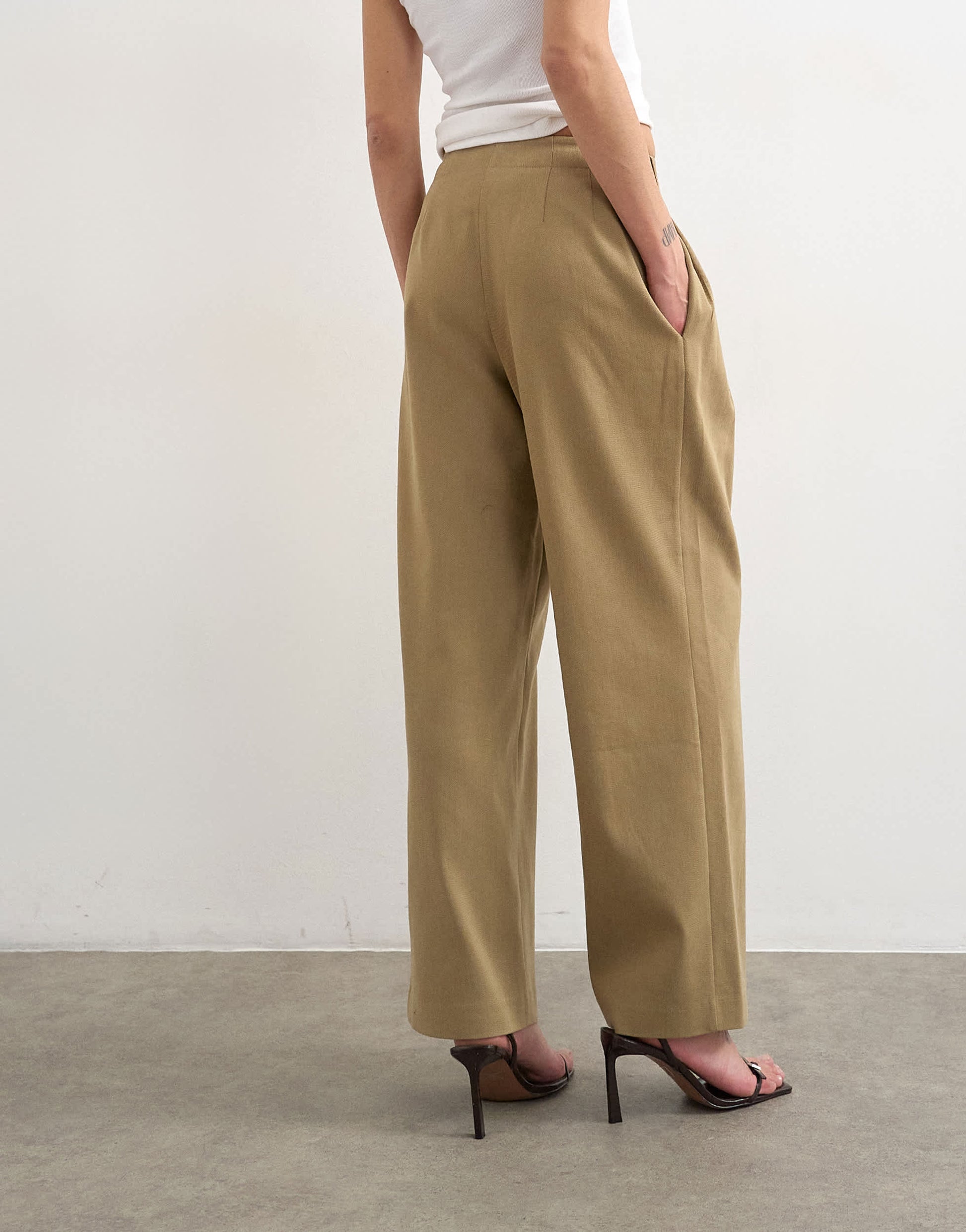 Topshop triple pleat trouser in neutral