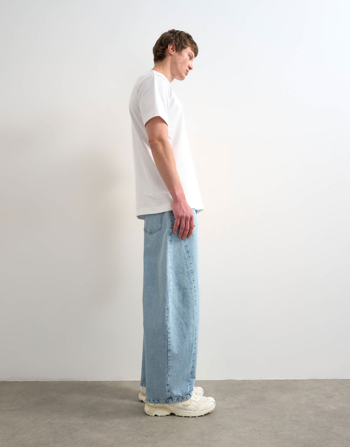 Topman rigid barrel jean in light wash